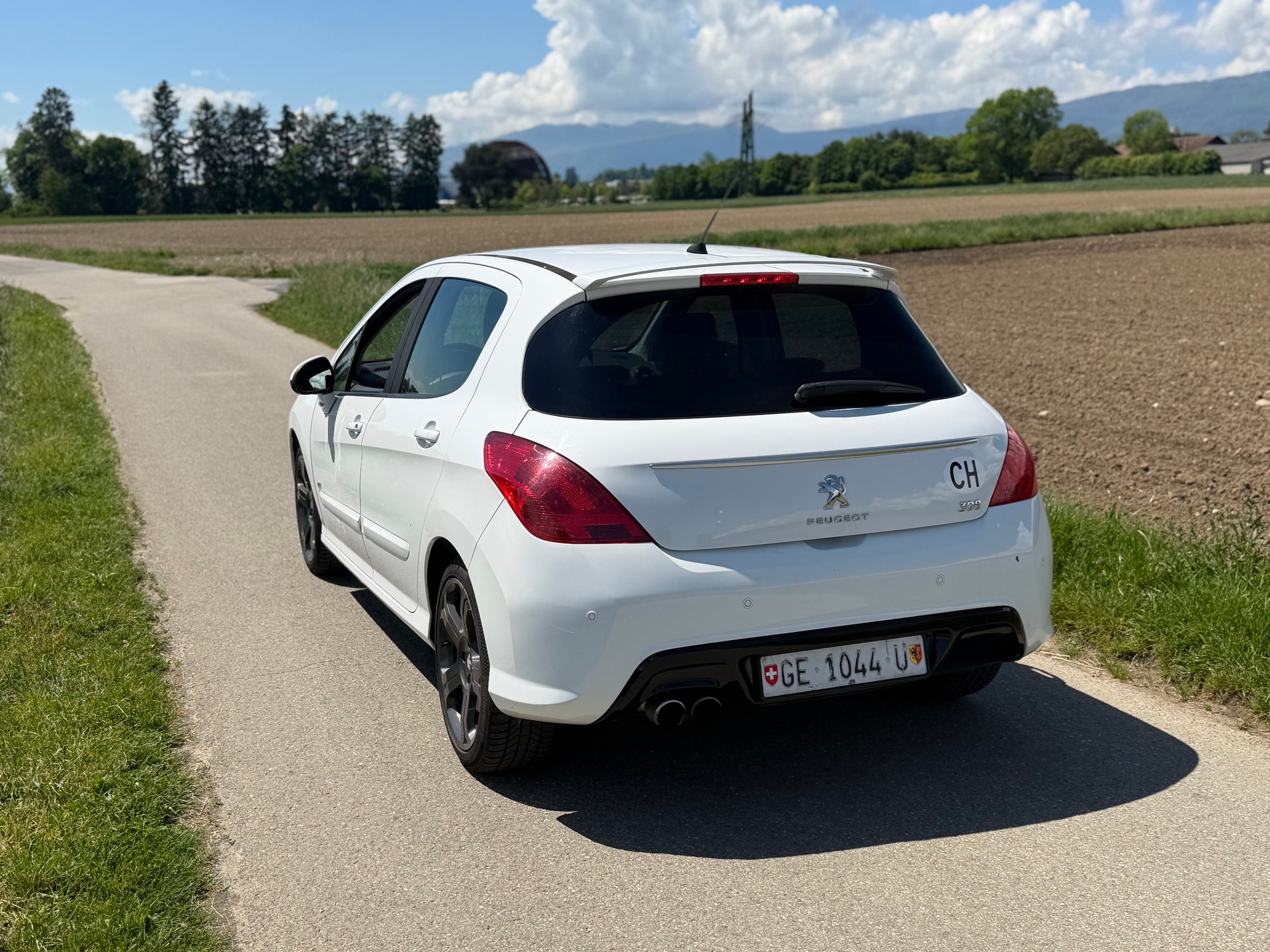 PEUGEOT 308 1.6 16V T GTi-image-6