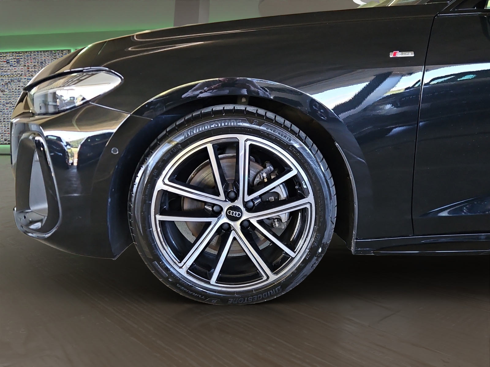 AUDI A5 Avant TDI quattro 150 kW S tronic-image-5