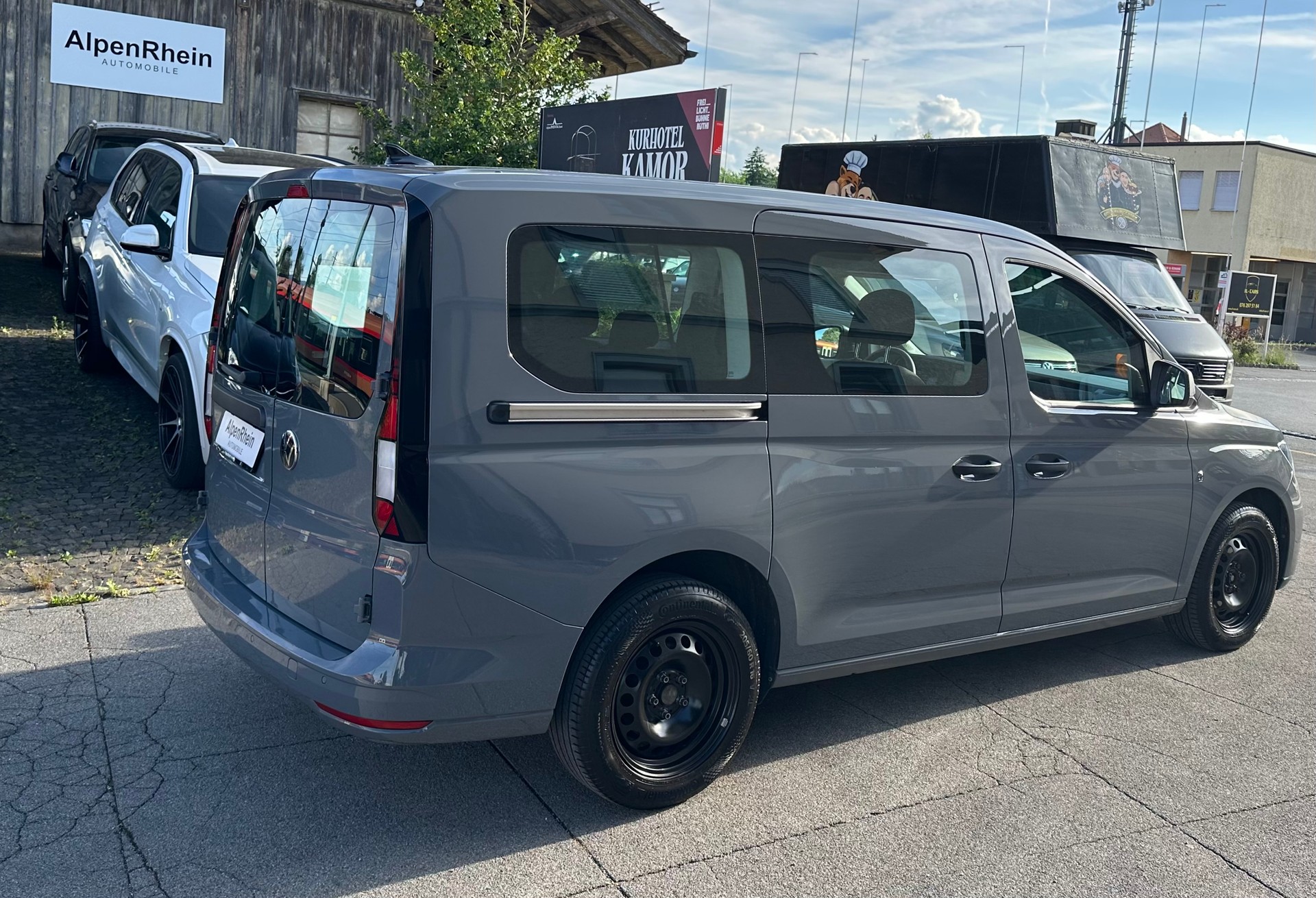VW Caddy 2.0 TDI-image-2