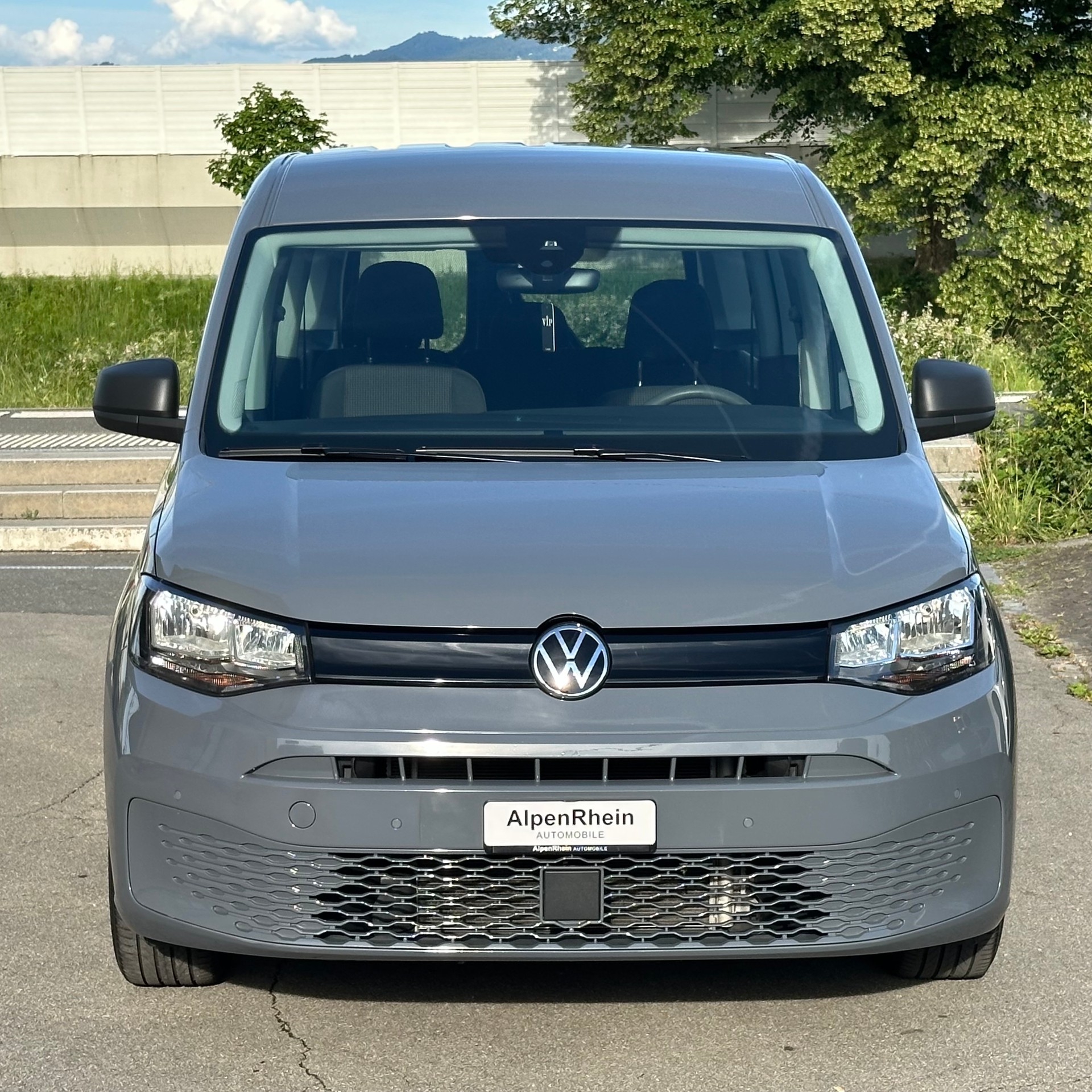 VW Caddy 2.0 TDI-image-7