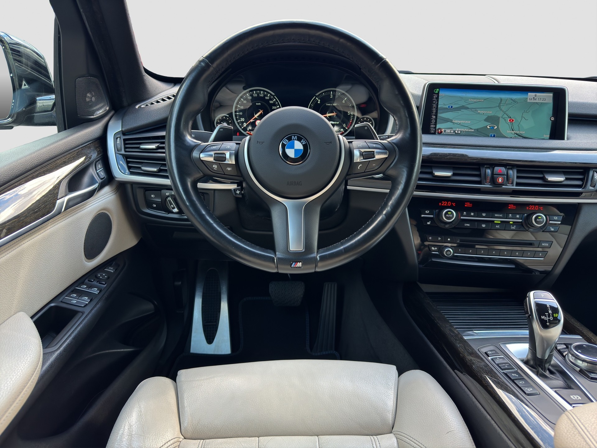 BMW X5 xDrive 40d Steptronic-image-6