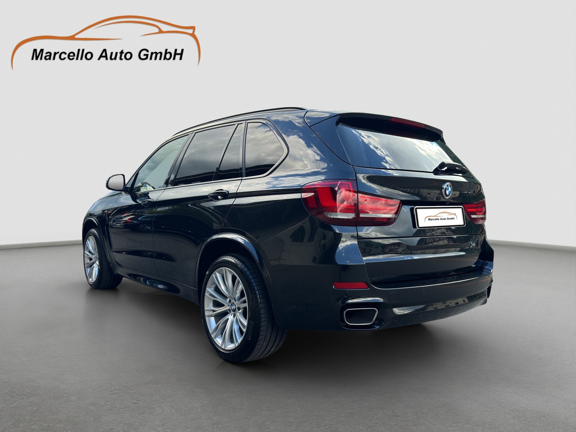 BMW X5 xDrive 40d Steptronic-image-13