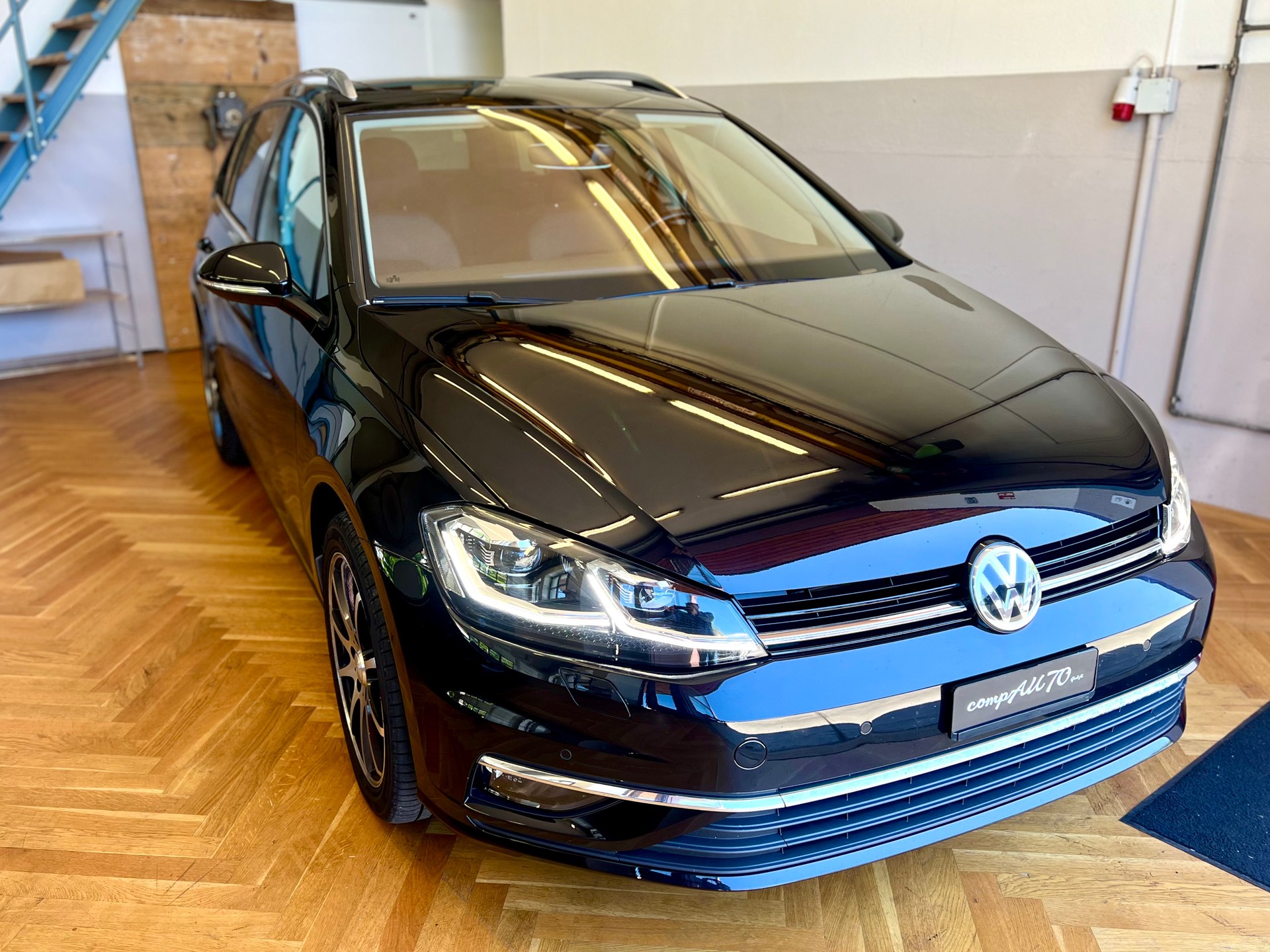 VW Golf Variant 2.0 TDI Highline 4Motion DSG