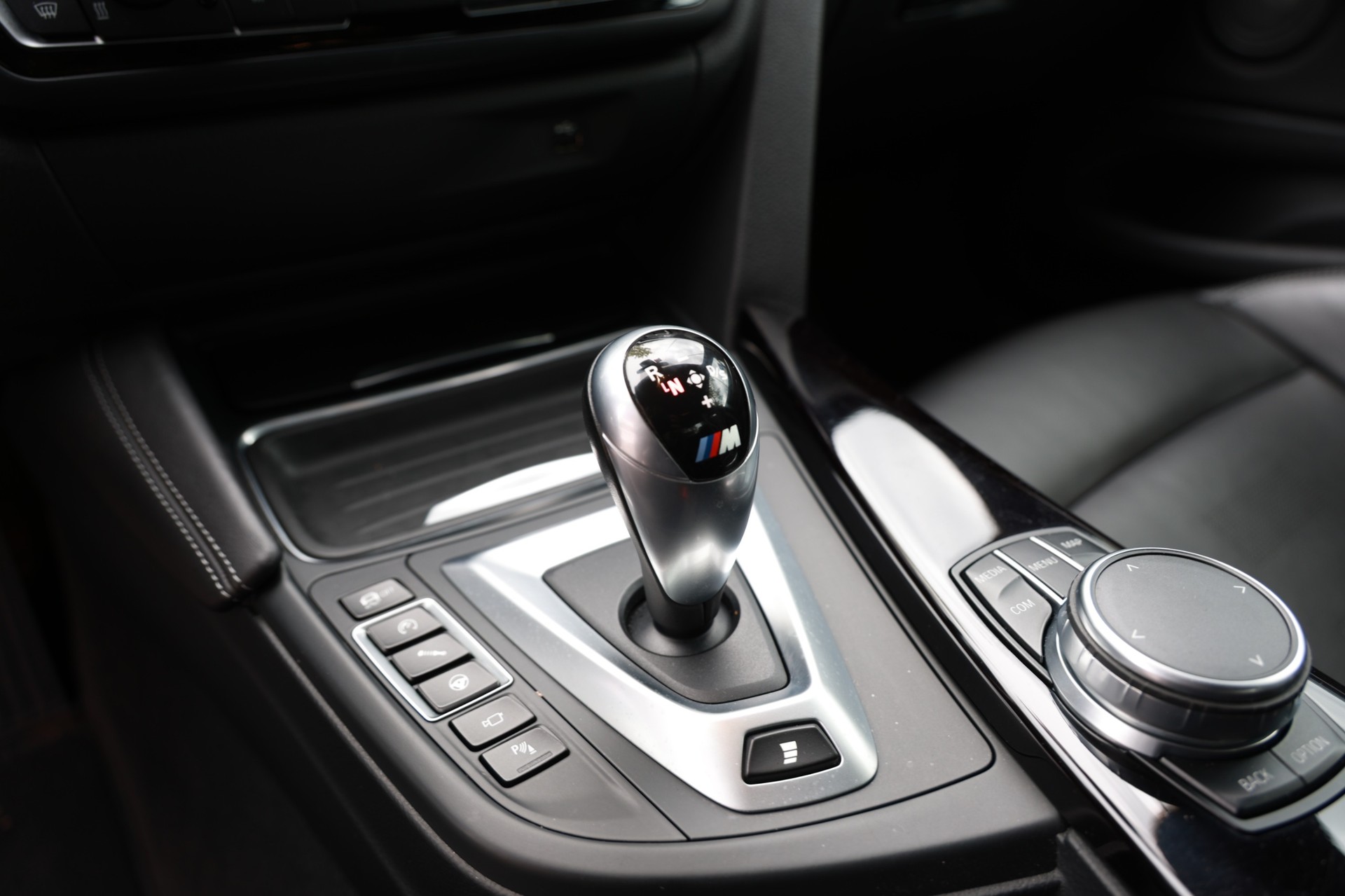 BMW M4 Competition-image-12