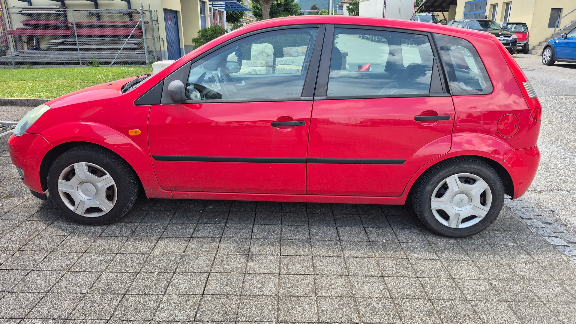 FORD Fiesta 1.4 16V Trend-image-7
