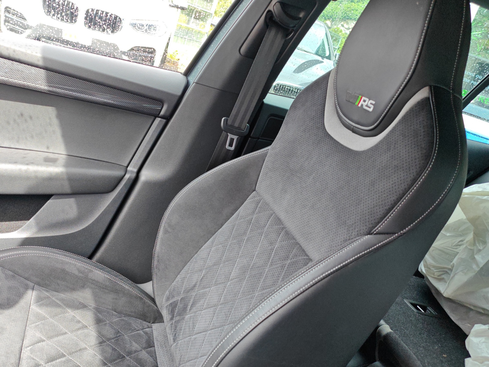 SKODA Octavia Combi 2.0 TDI RS 4x4 DSG [Expertise du jour + Garantie 12 mois + Service & Immat. Offerts]-image-14