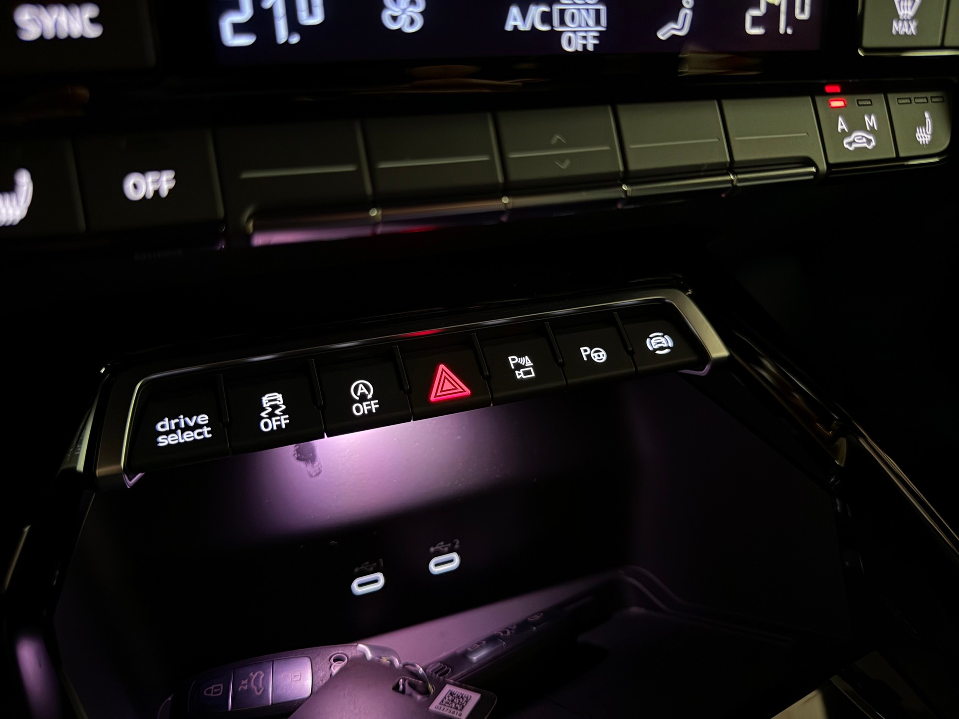AUDI RS3 Limousine 2.5 TSI quattro S-tronic-image-32