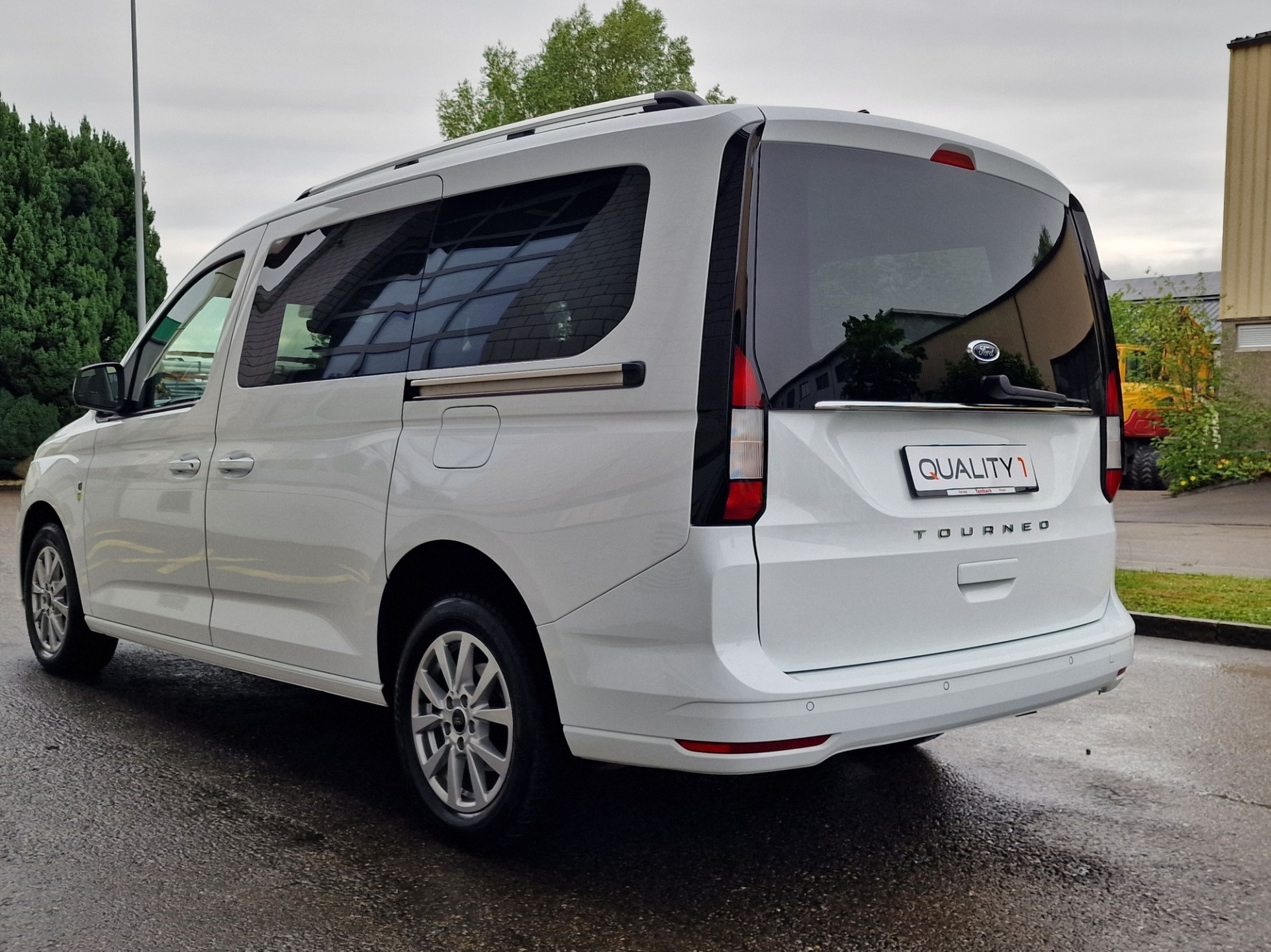 FORD Grand Tourneo Connect 2.0 EcoBlue Active-image-4