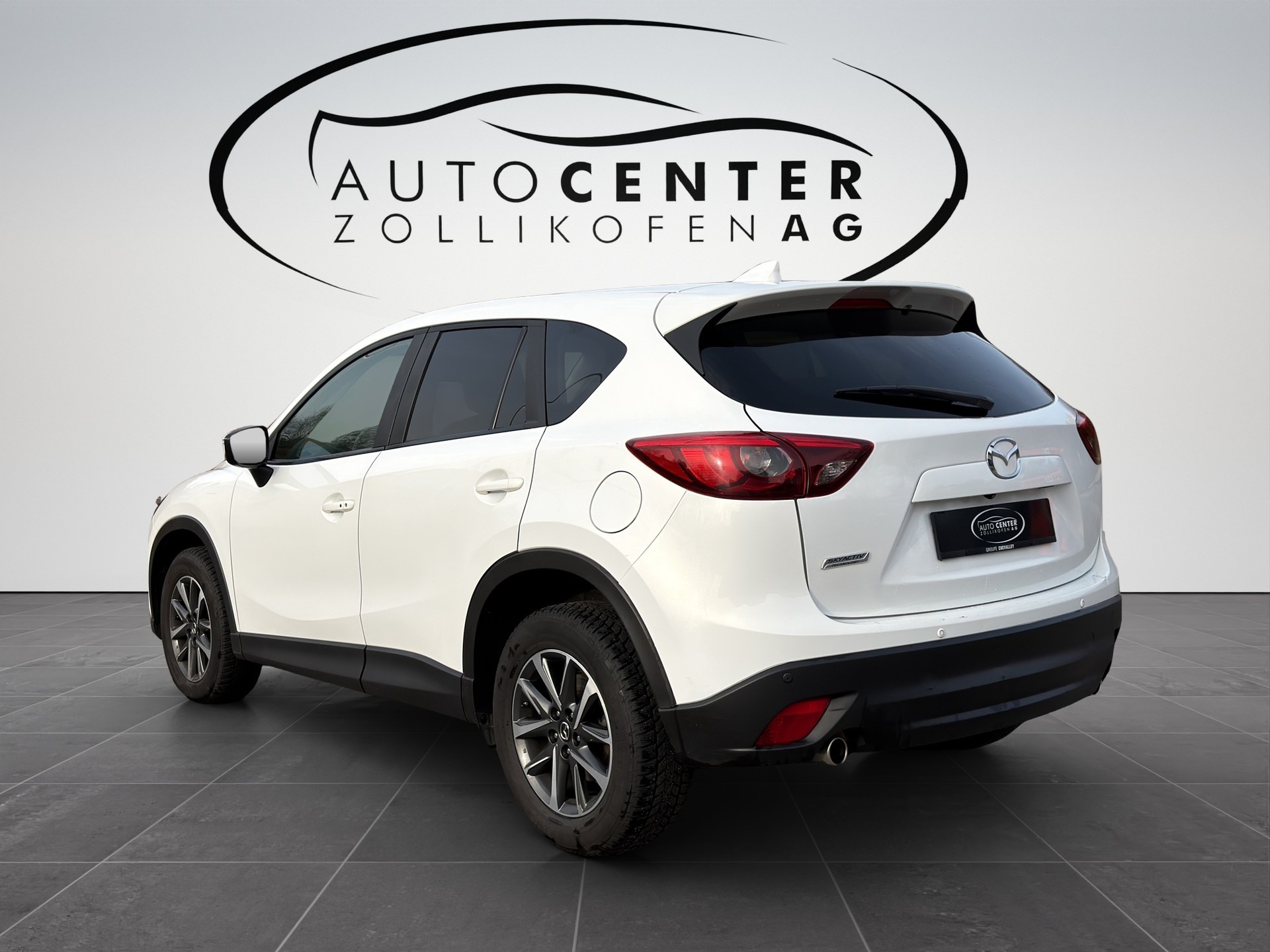 MAZDA CX-5 2.2 D HP Revolution AWD Automatic-image-5