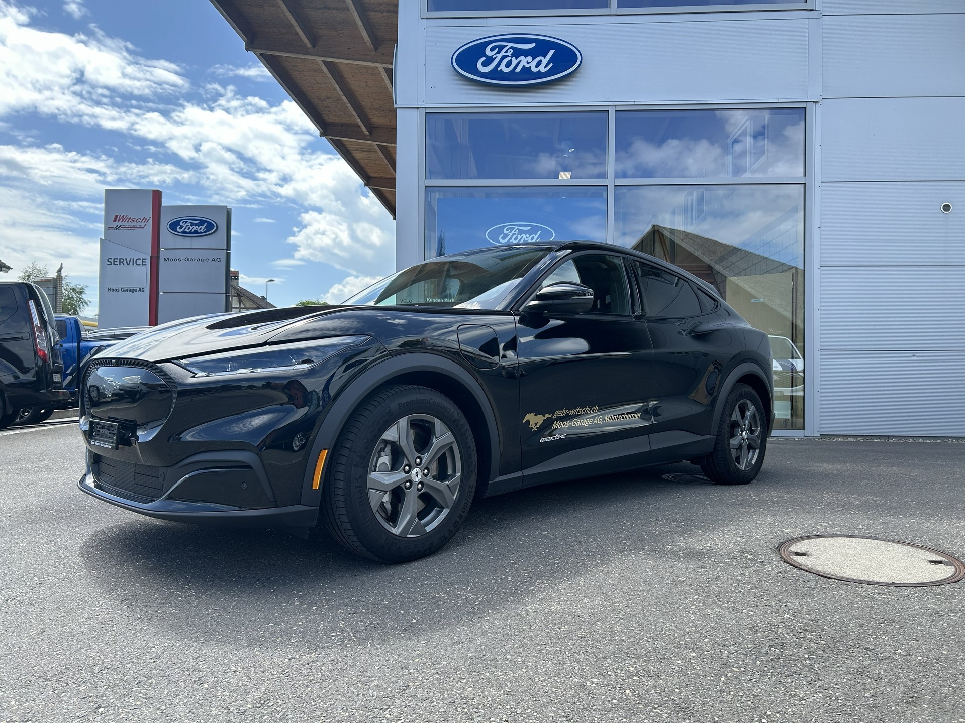 FORD Mustang MACH-E RWD 72.6 kWh