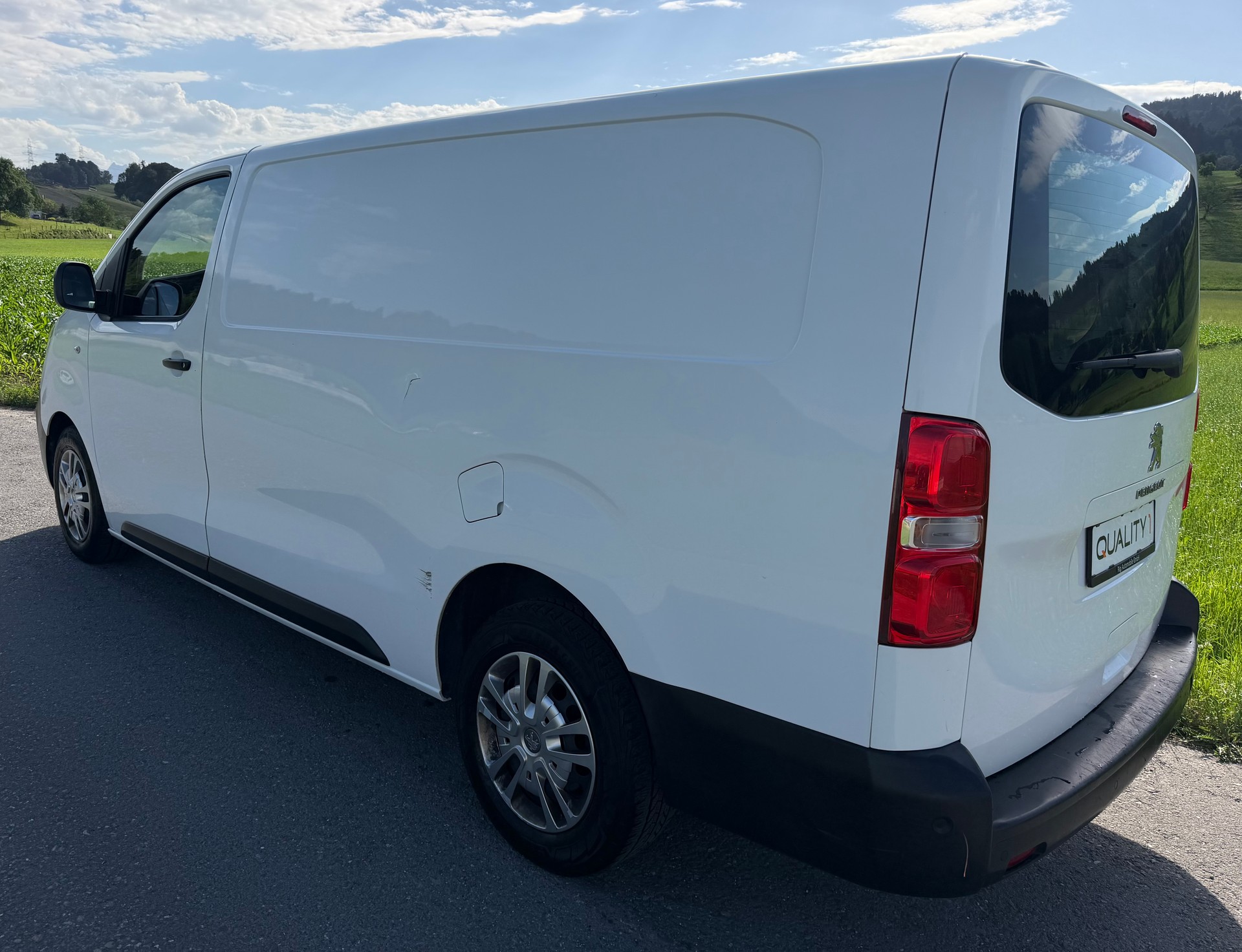 PEUGEOT Expert 2.0 BlueHDi 120 S&S Premium Long EAT8-image-3