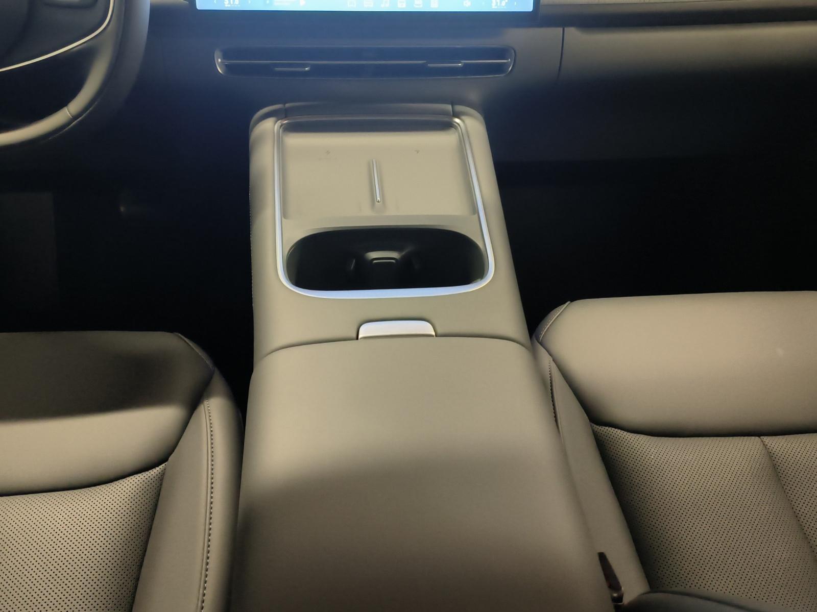 XPENG G6 Performance AWD-image-19