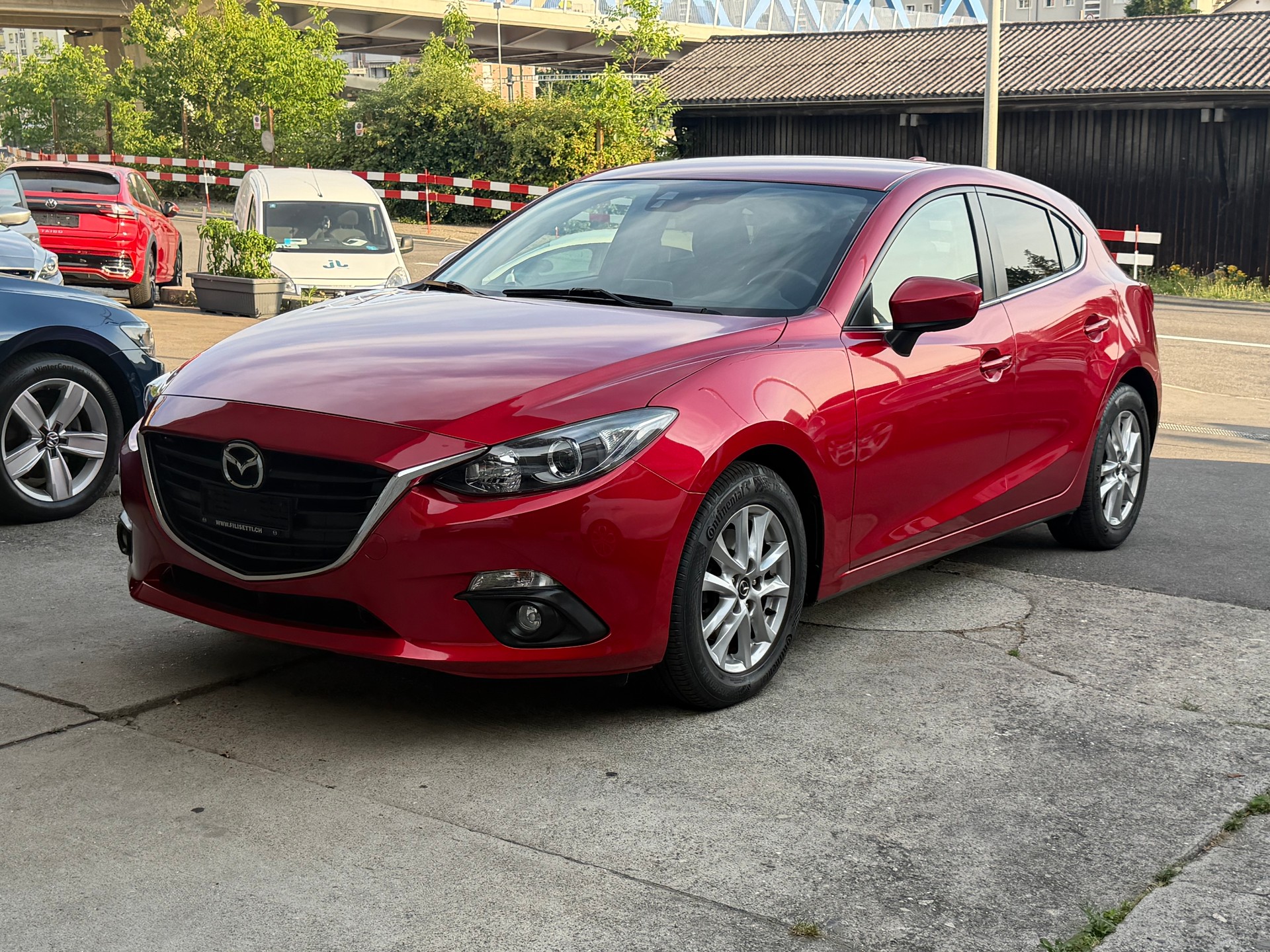 MAZDA 3 2.0 16V Revolution Activematic-showroom-element-1