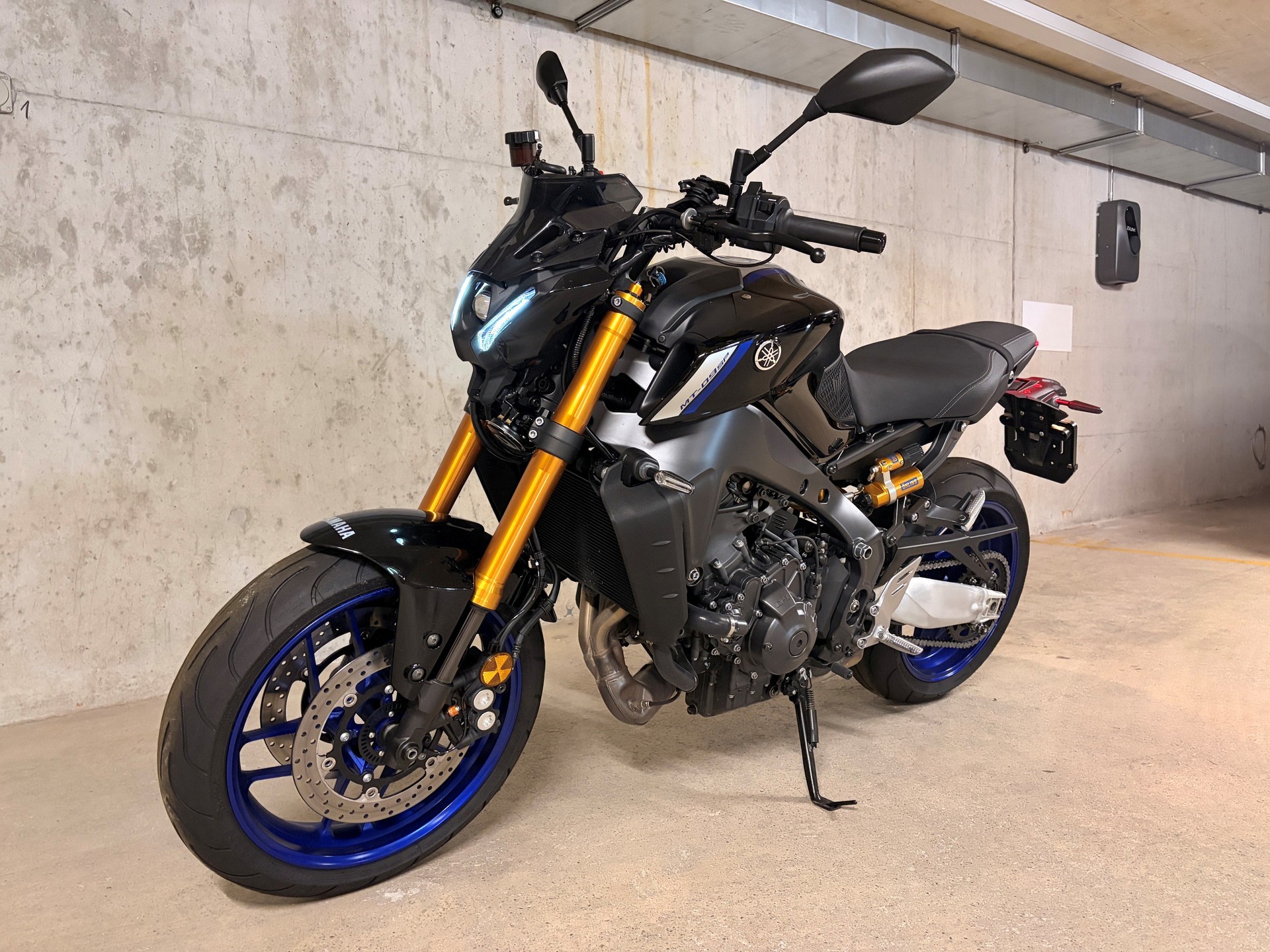 YAMAHA MT-09 SP-image-4