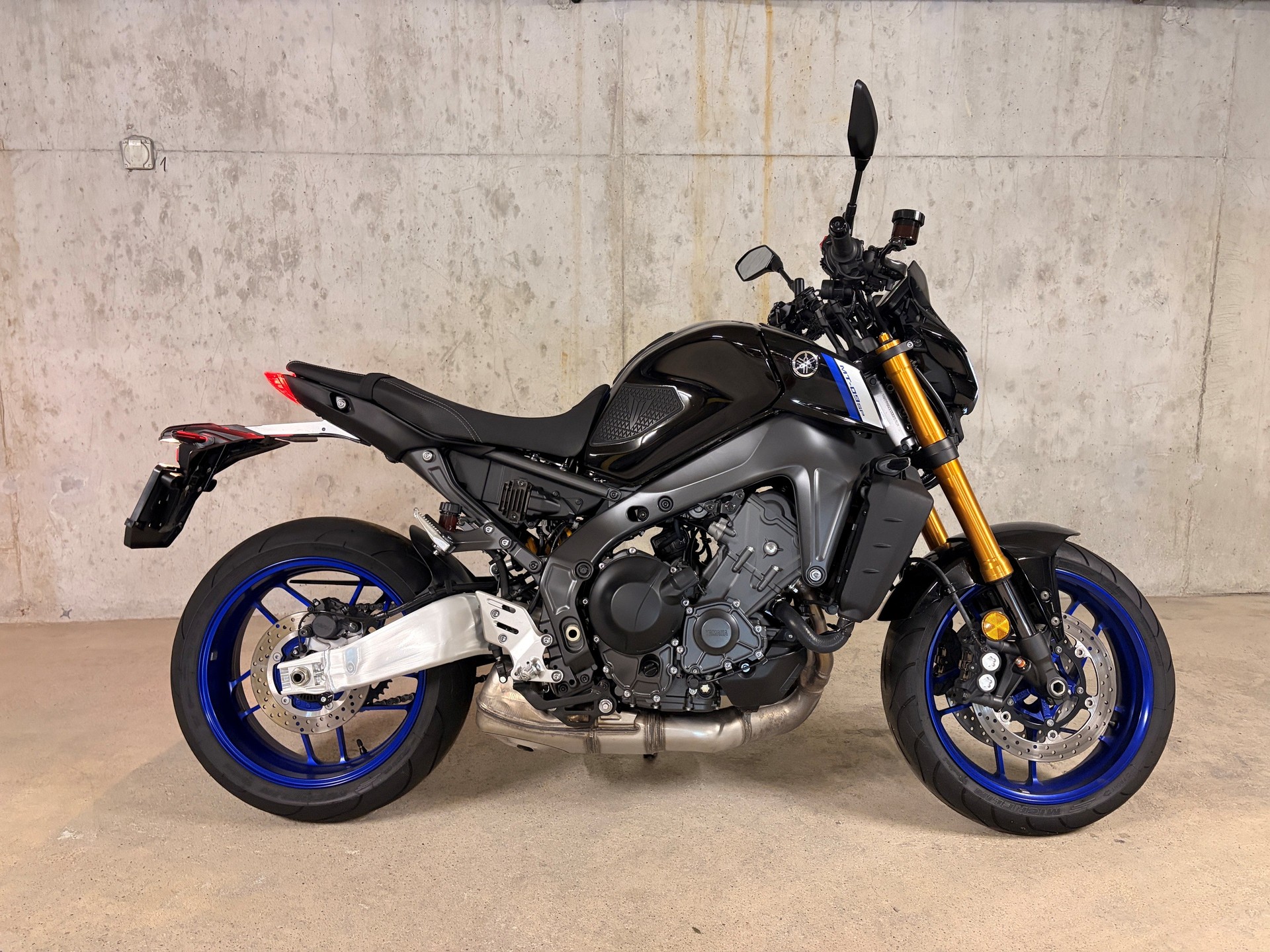 YAMAHA MT-09 SP-image-0