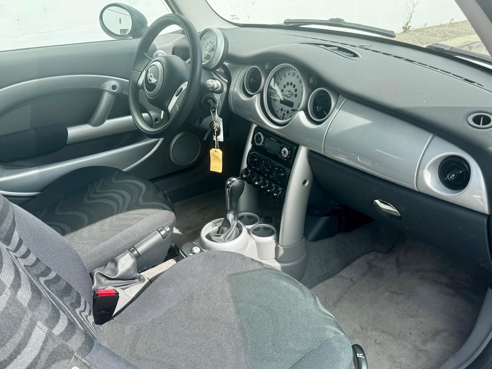 MINI One-image-5