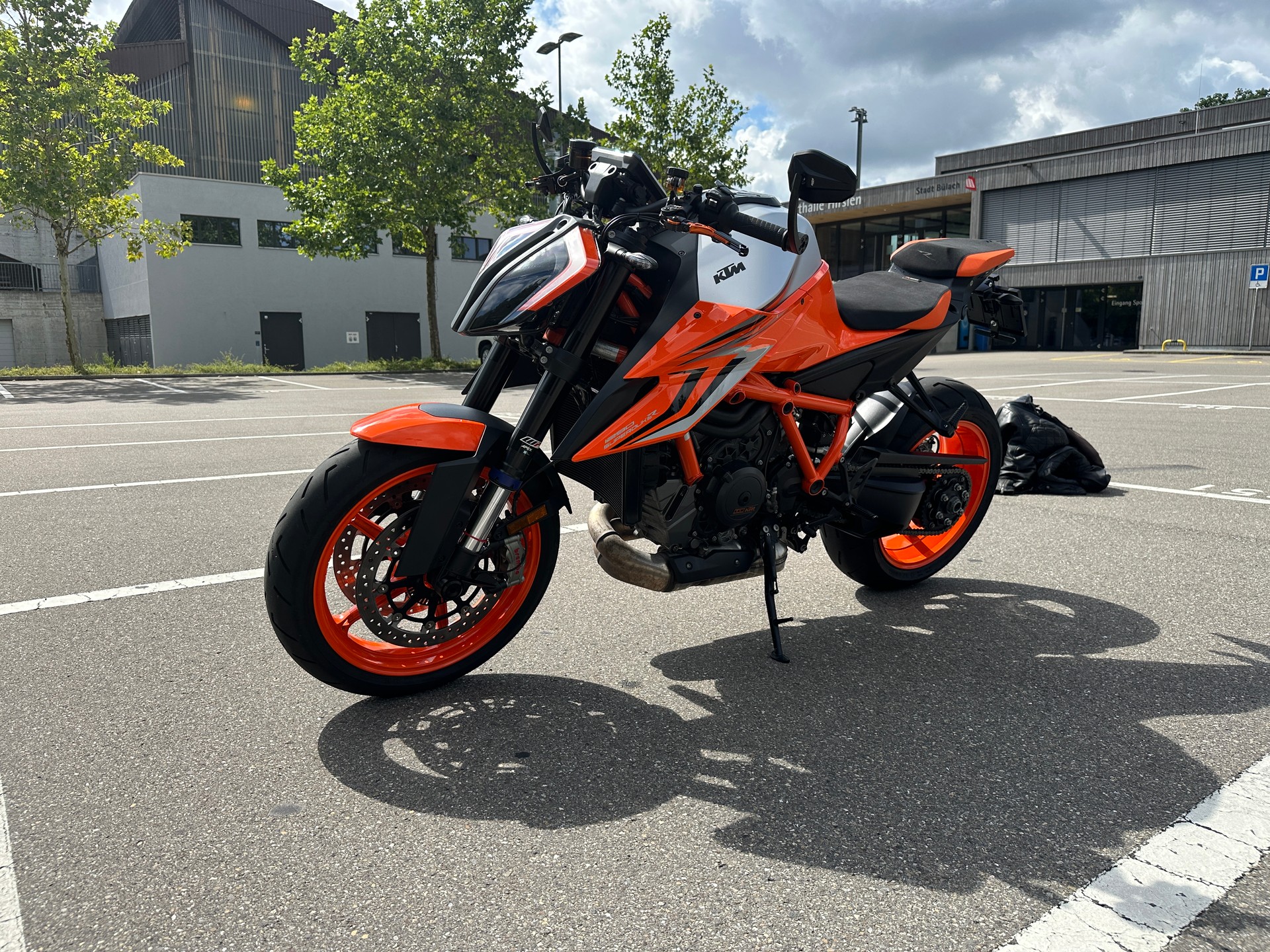 KTM 1290 Super Duke R EVO-image-9