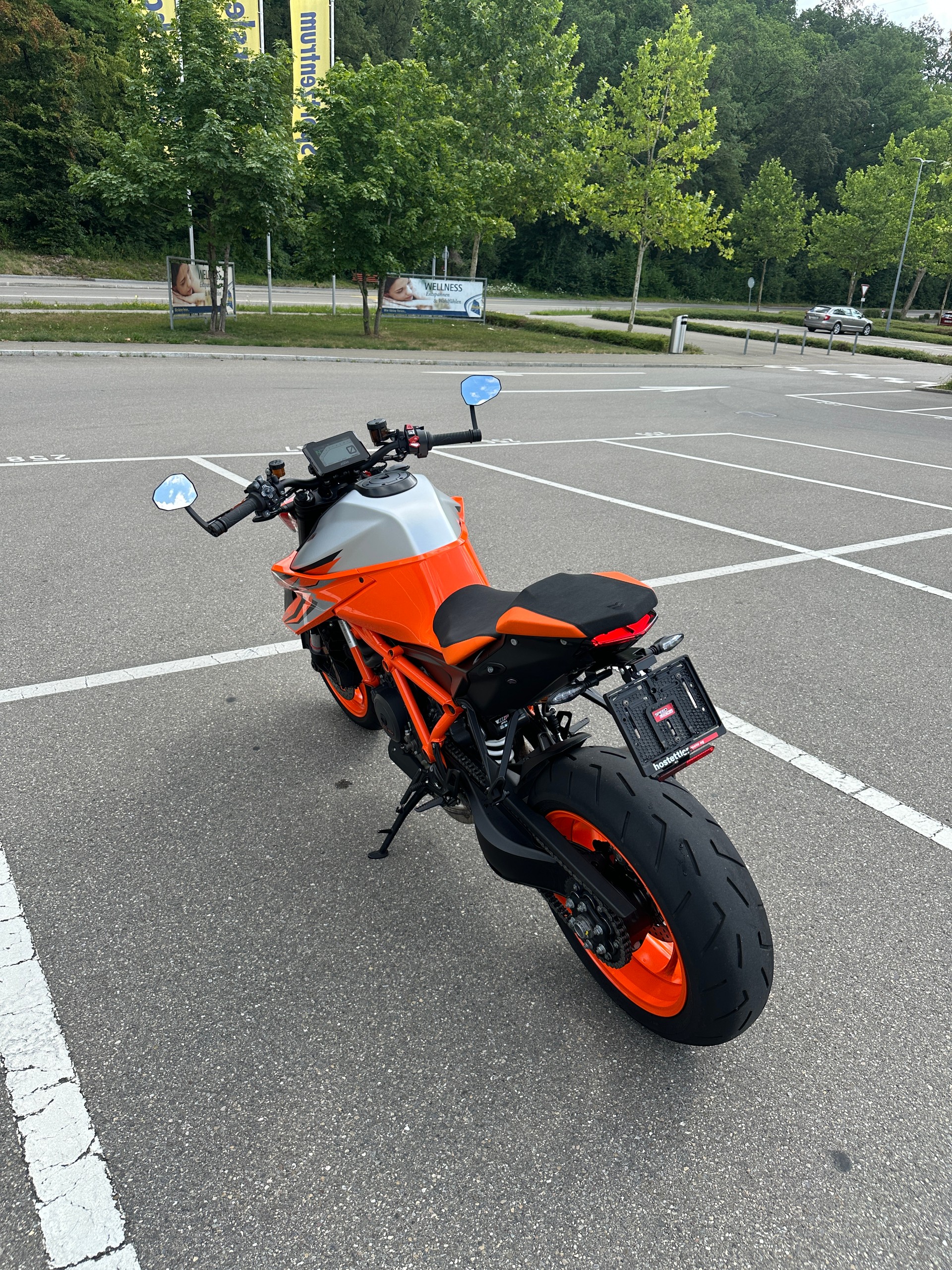 KTM 1290 Super Duke R EVO-image-6