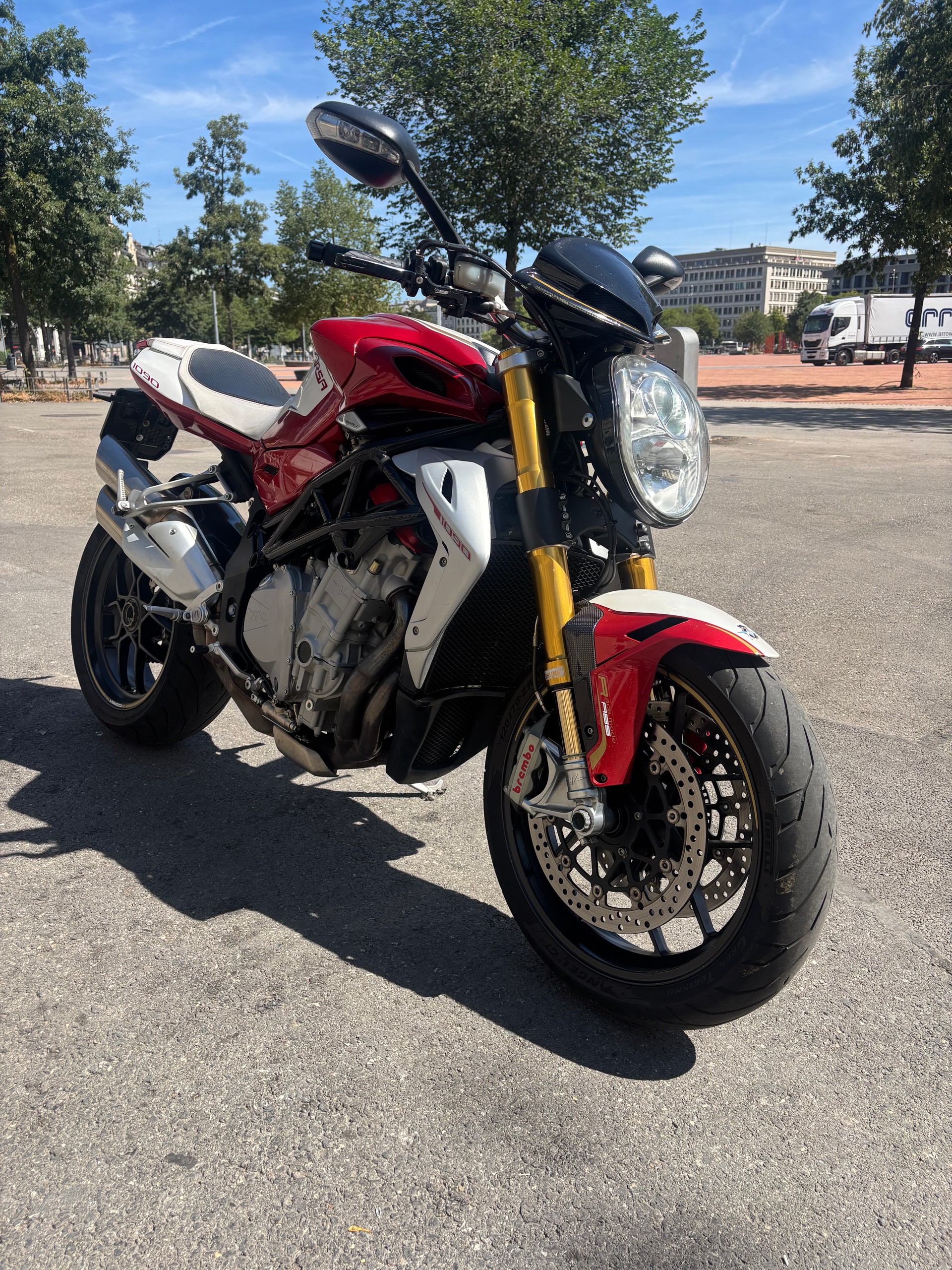 MV AGUSTA B4 Brutale 1090 RR ABS Corsa-image-0