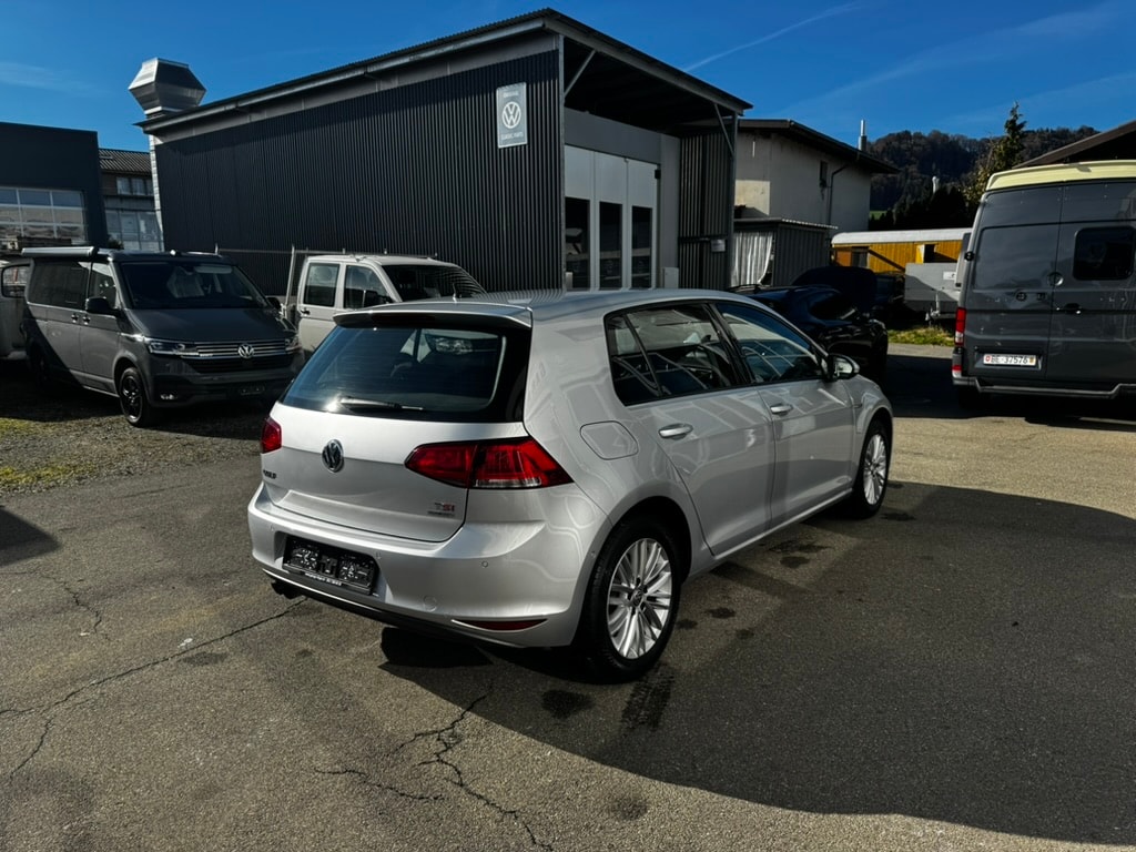 VW Golf 1.4 TSI Highline DSG-image-2