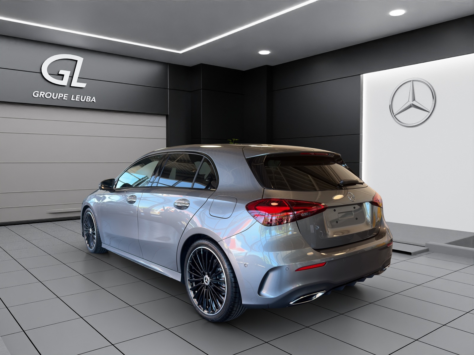MERCEDES-BENZ A 220 4Matic 8G-DCT-image-4