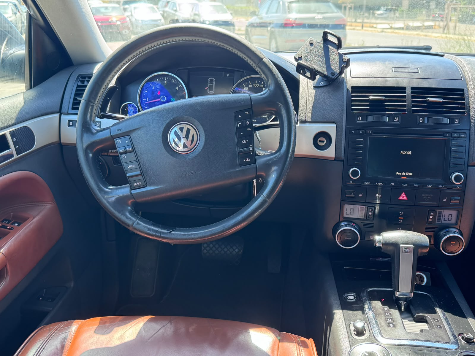 VW Touareg 3.0 TDI-image-6