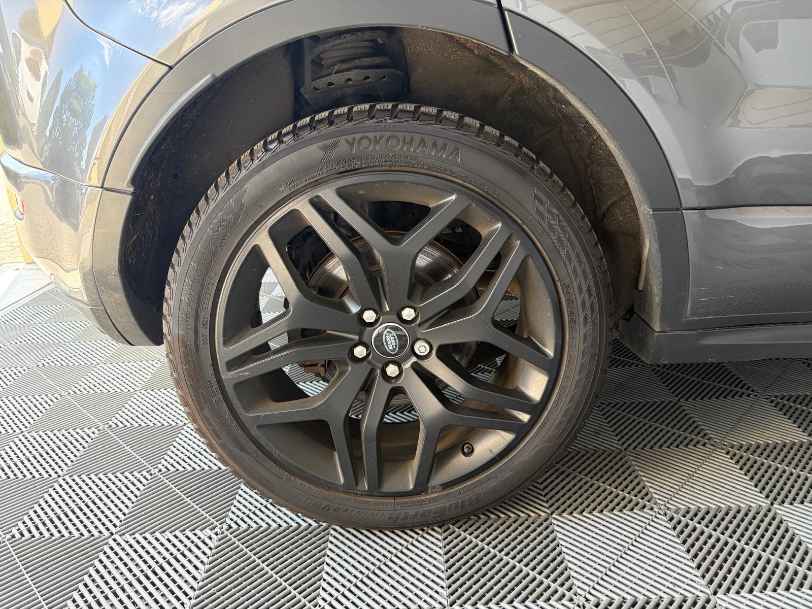 LAND ROVER Range Rover Evoque 2.0 Si4 HSE Dynamic AT9-image-29