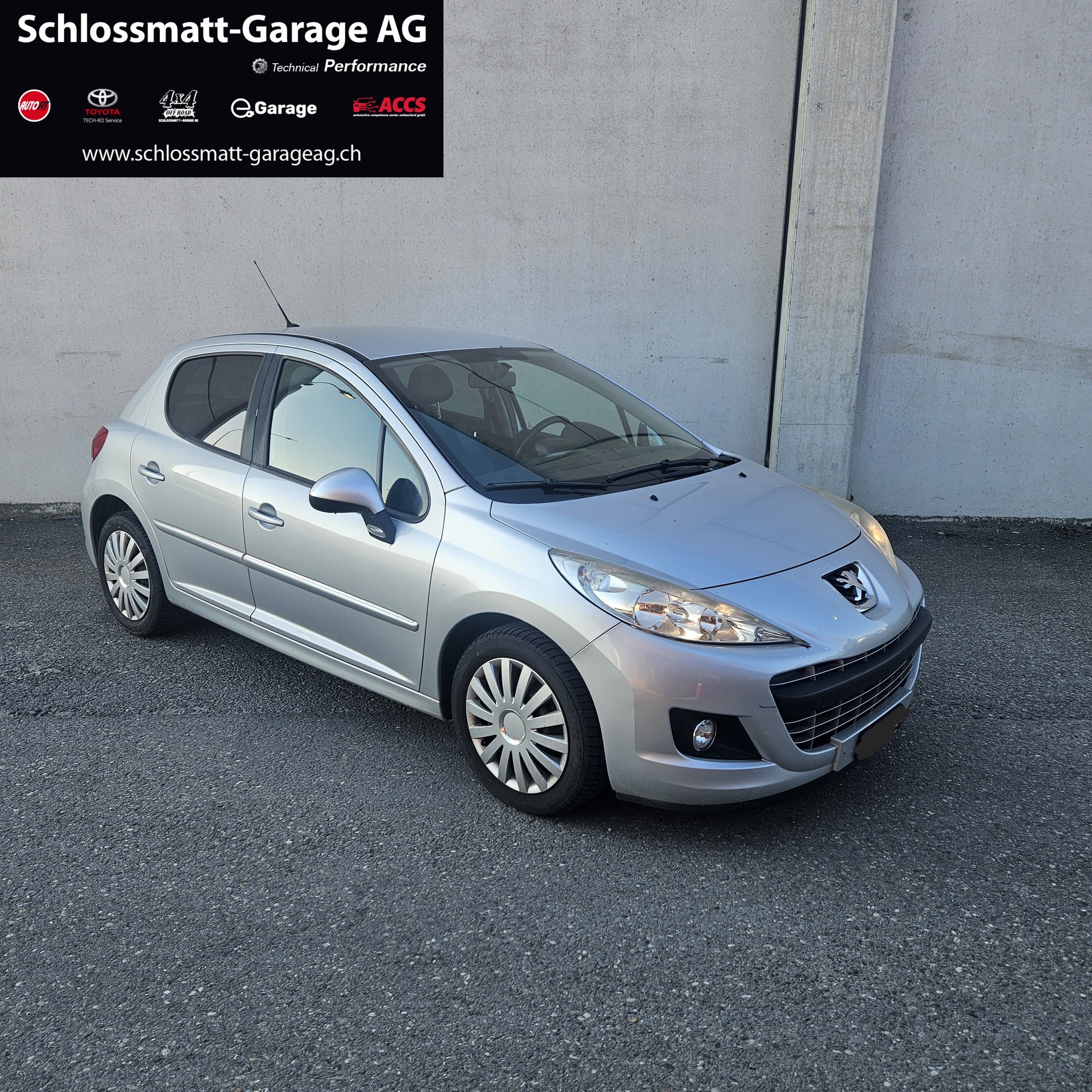PEUGEOT 207 1.6 16V Allure-image-4