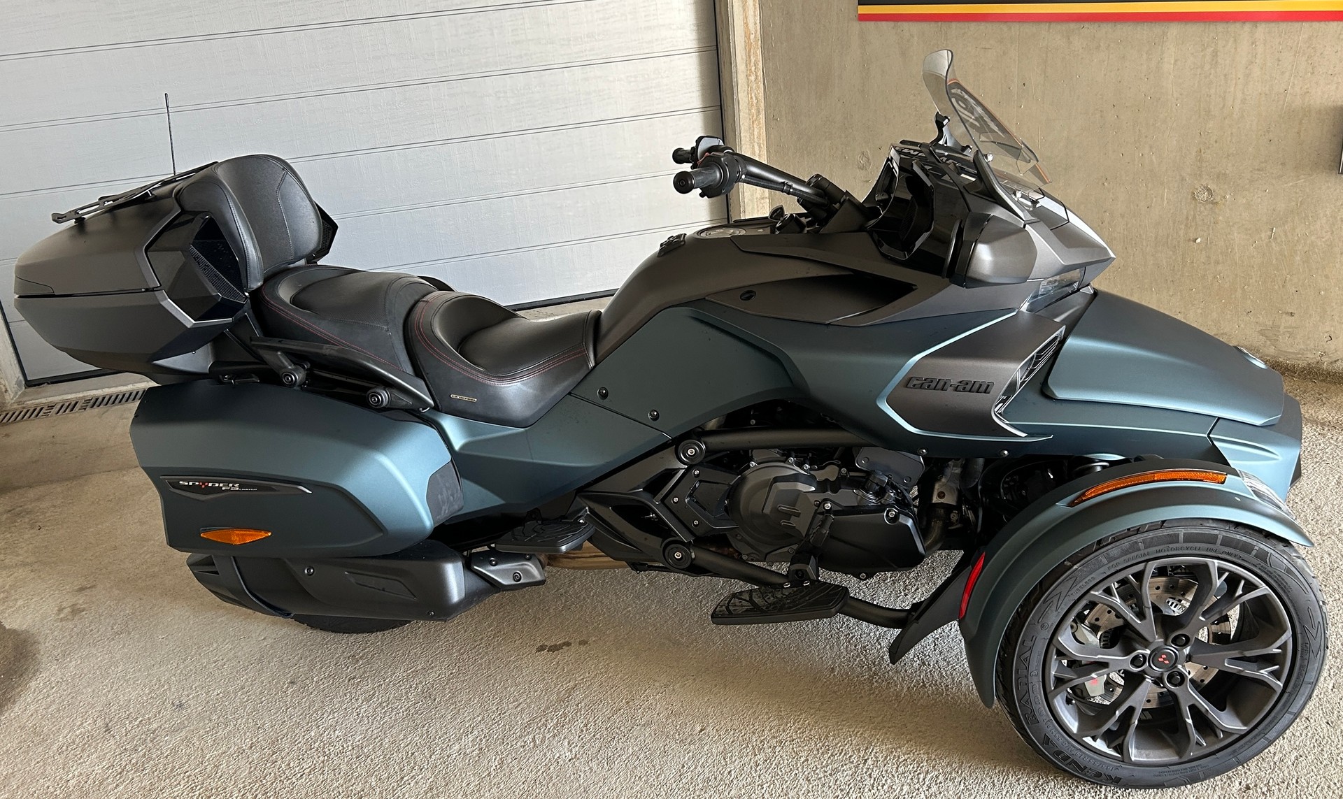 CAN-AM F3 Limited Special Series-image-2