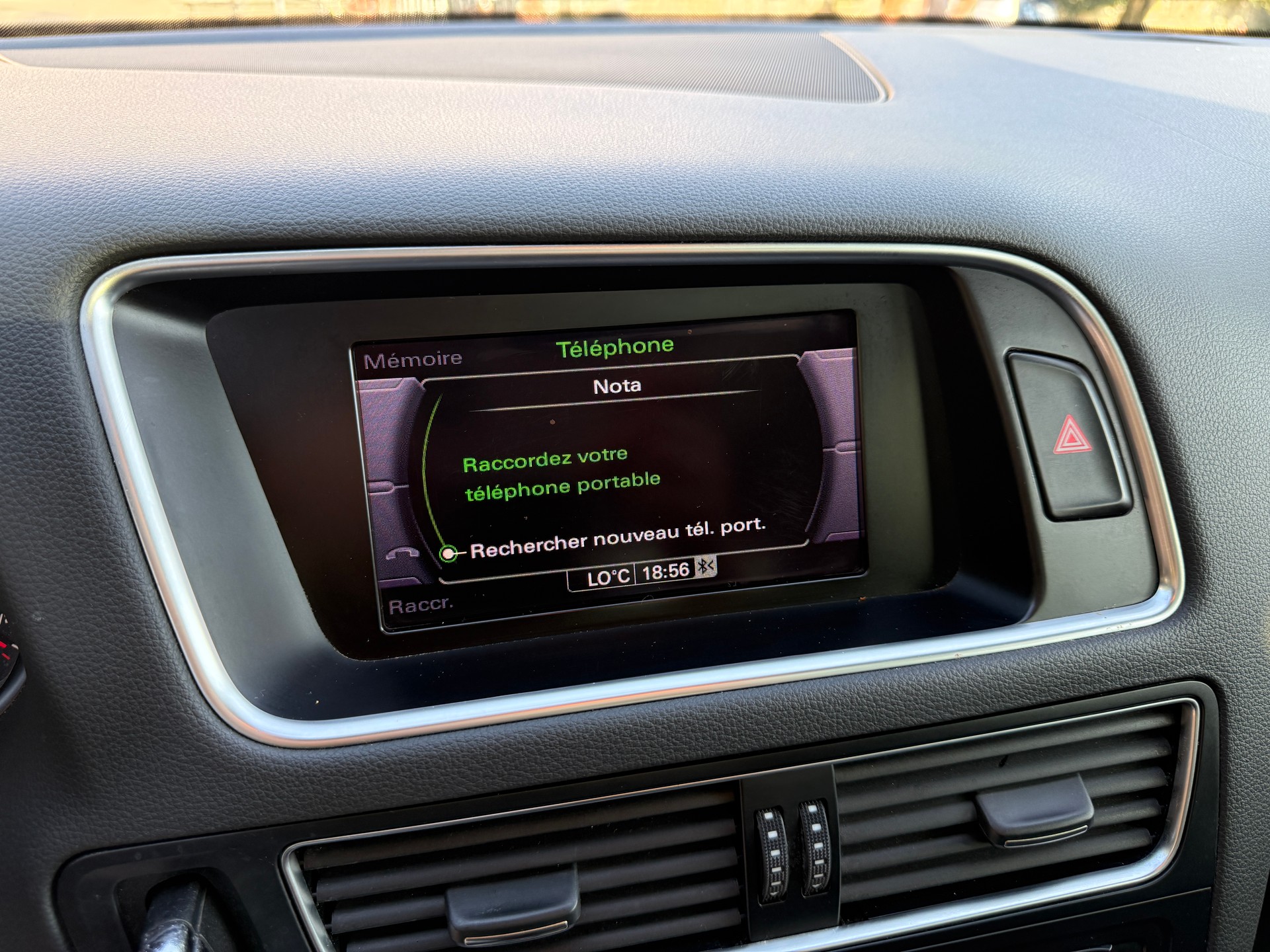 AUDI Q5 3.0 TDI quattro S-tronic S-Line-image-14