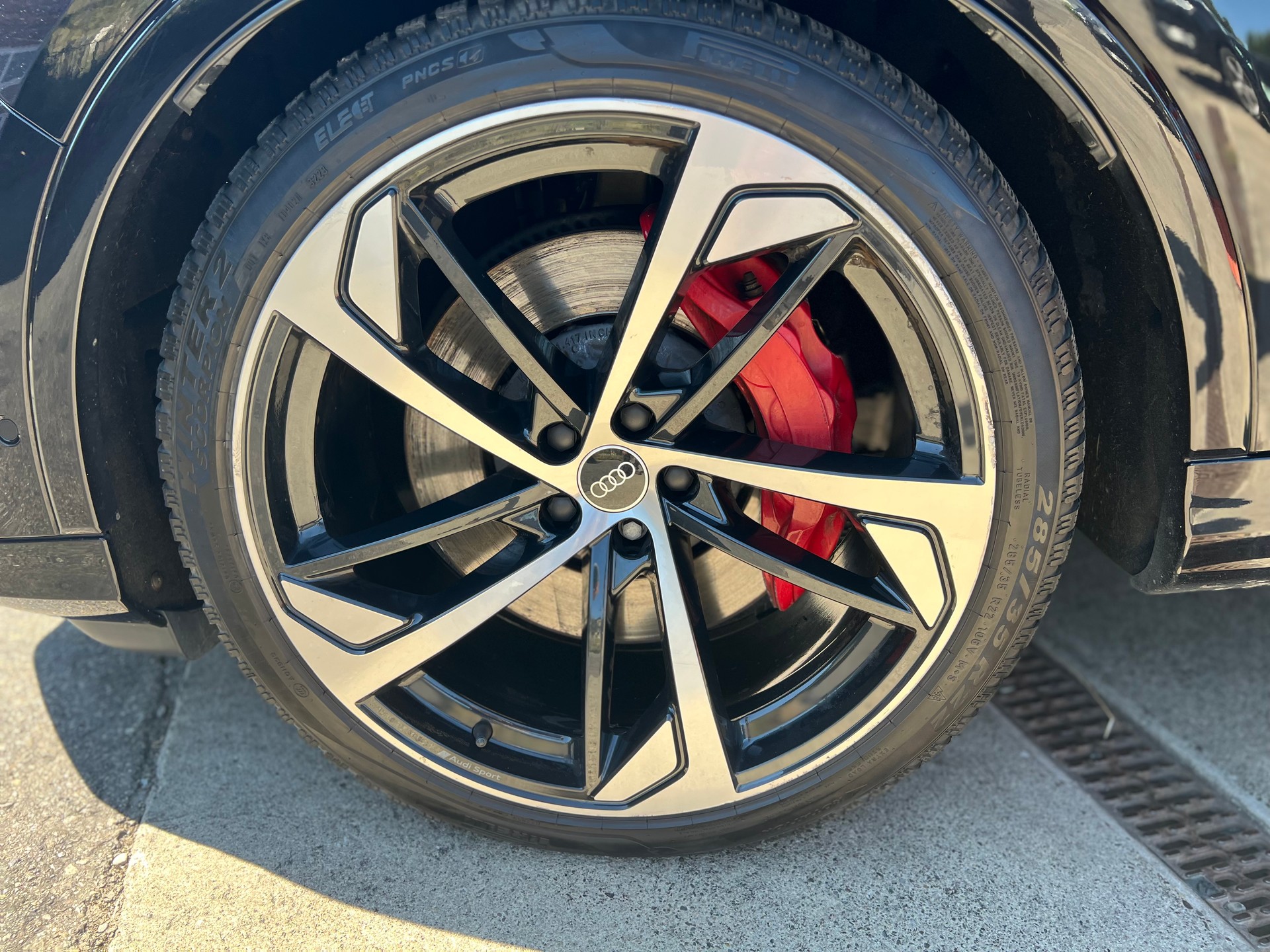 AUDI Q7 60 TFSI e quattro PHEV S line tiptronic-image-12
