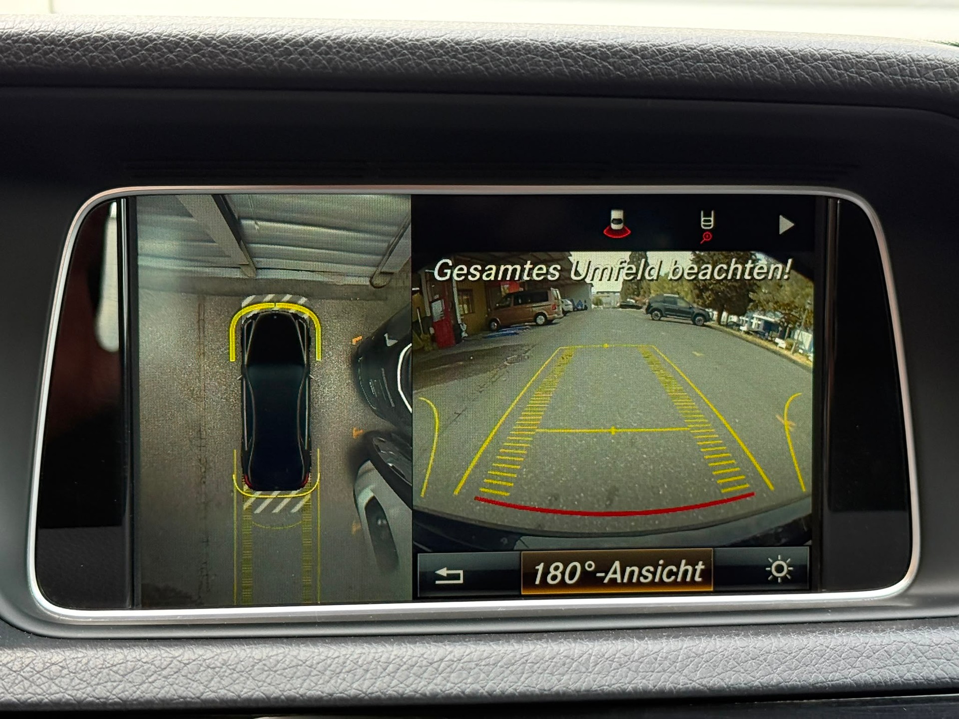 MERCEDES-BENZ E 250 CDI BlueTec Avantg. 4m-image-15