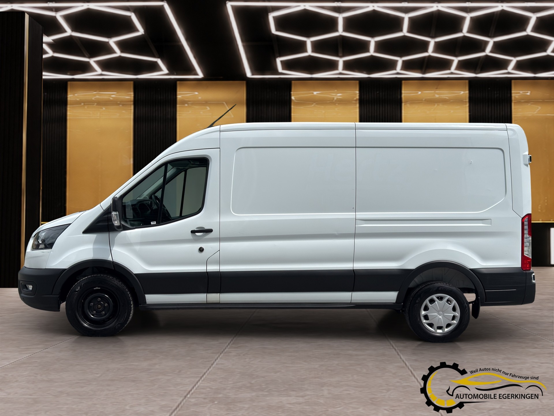 FORD Transit Van 350 L3 Trend 2.0 TDCi 130 FWD A-image-7