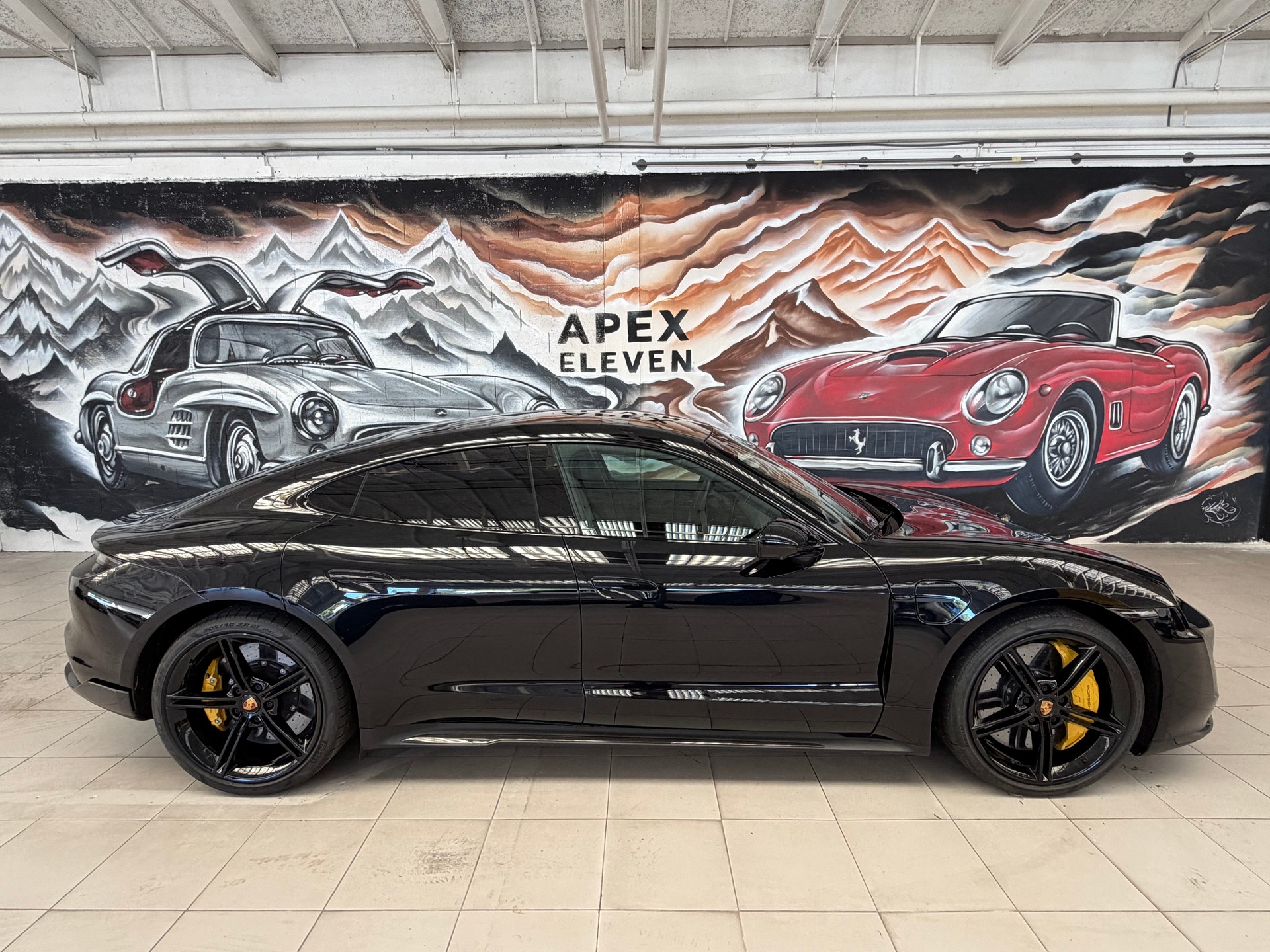 PORSCHE Taycan Turbo S