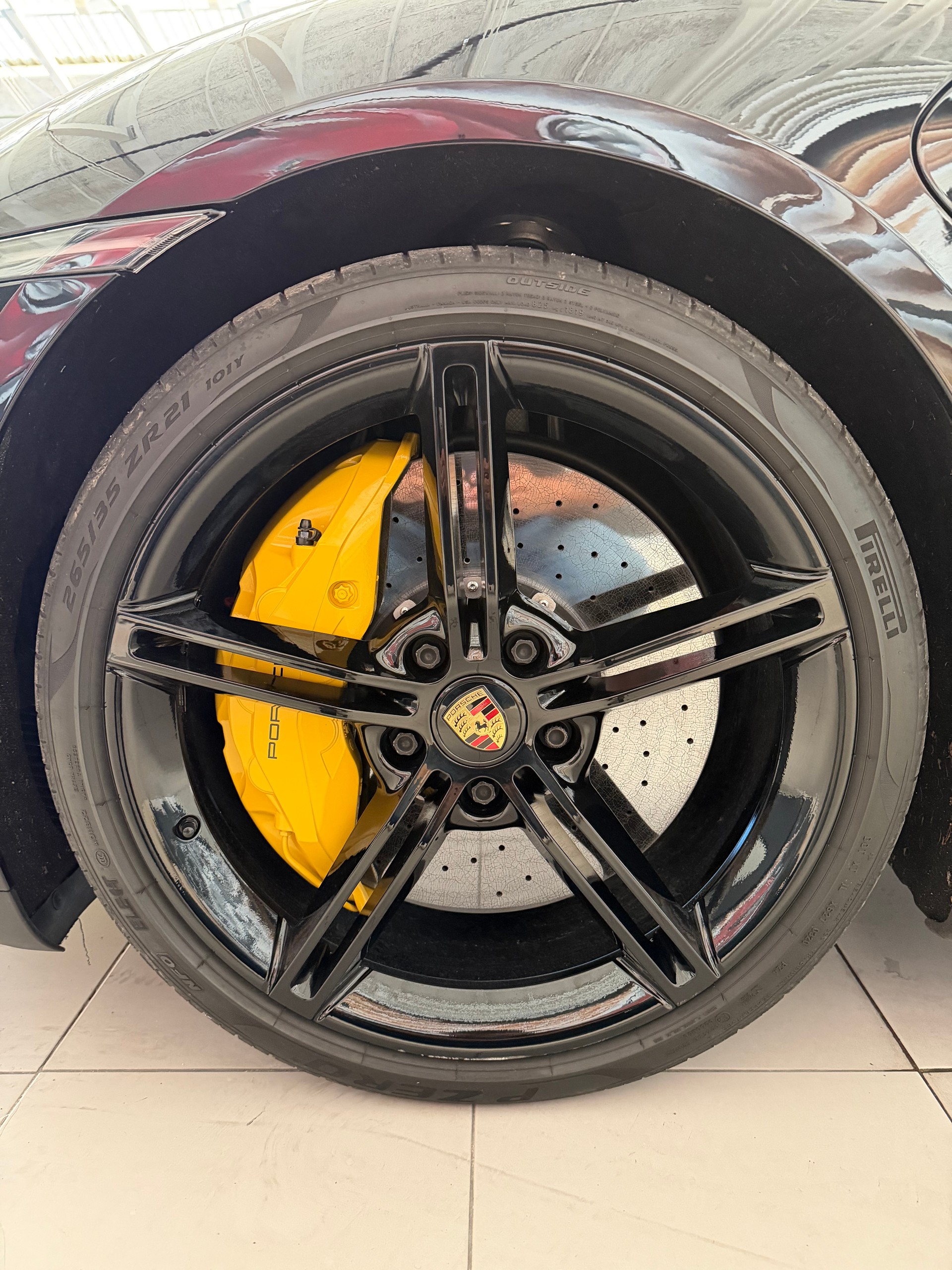 PORSCHE Taycan Turbo S-image-8