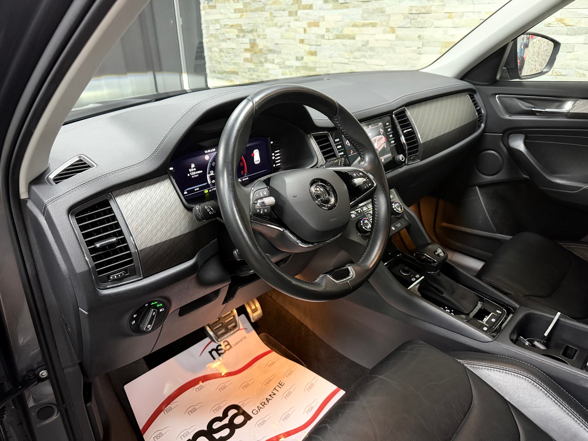 SKODA Kodiaq 2.0 TDI CR Style 4x4 DSG-image-11