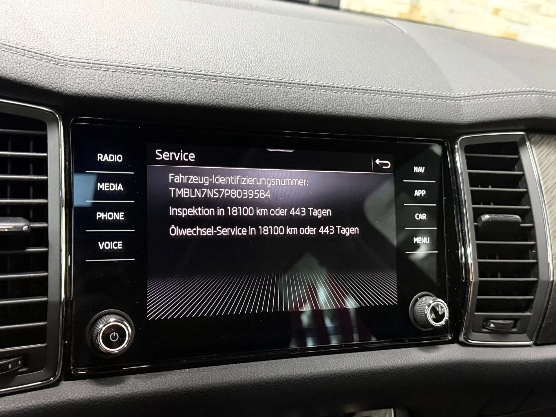 SKODA Kodiaq 2.0 TDI CR Style 4x4 DSG-image-20