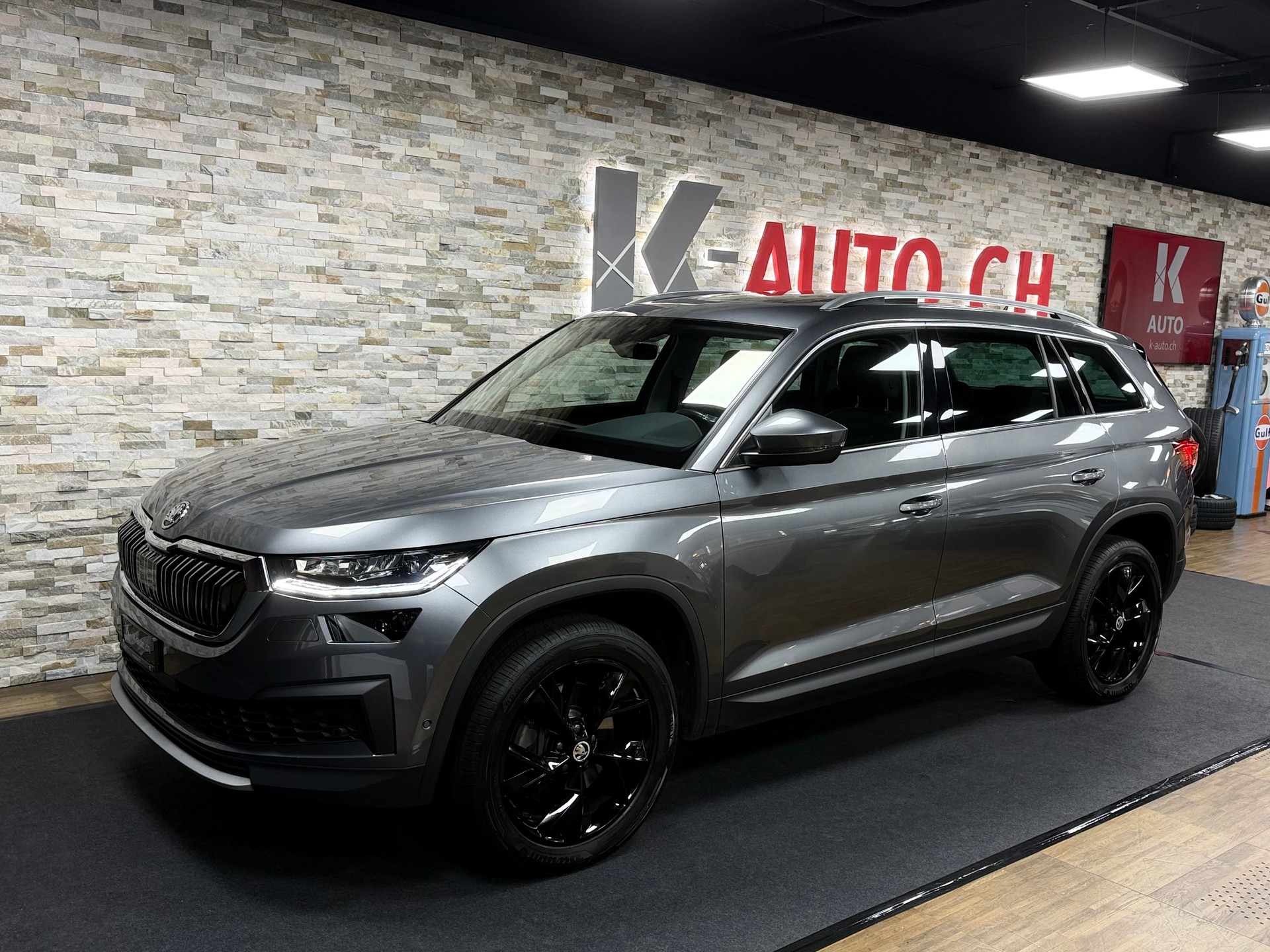 SKODA Kodiaq 2.0 TDI CR Style 4x4 DSG-showroom-element-1