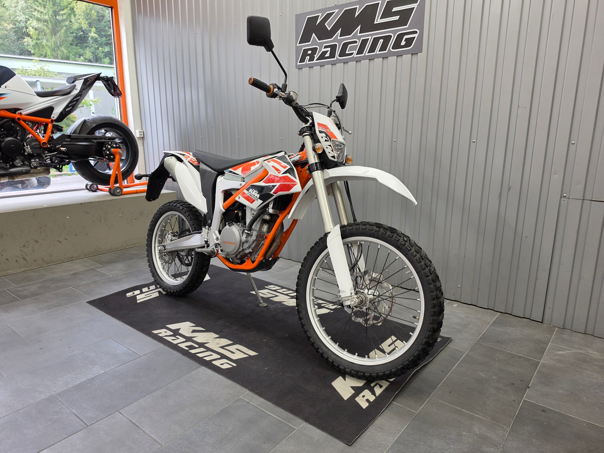 KTM 350 F Freeride-showroom-element-1