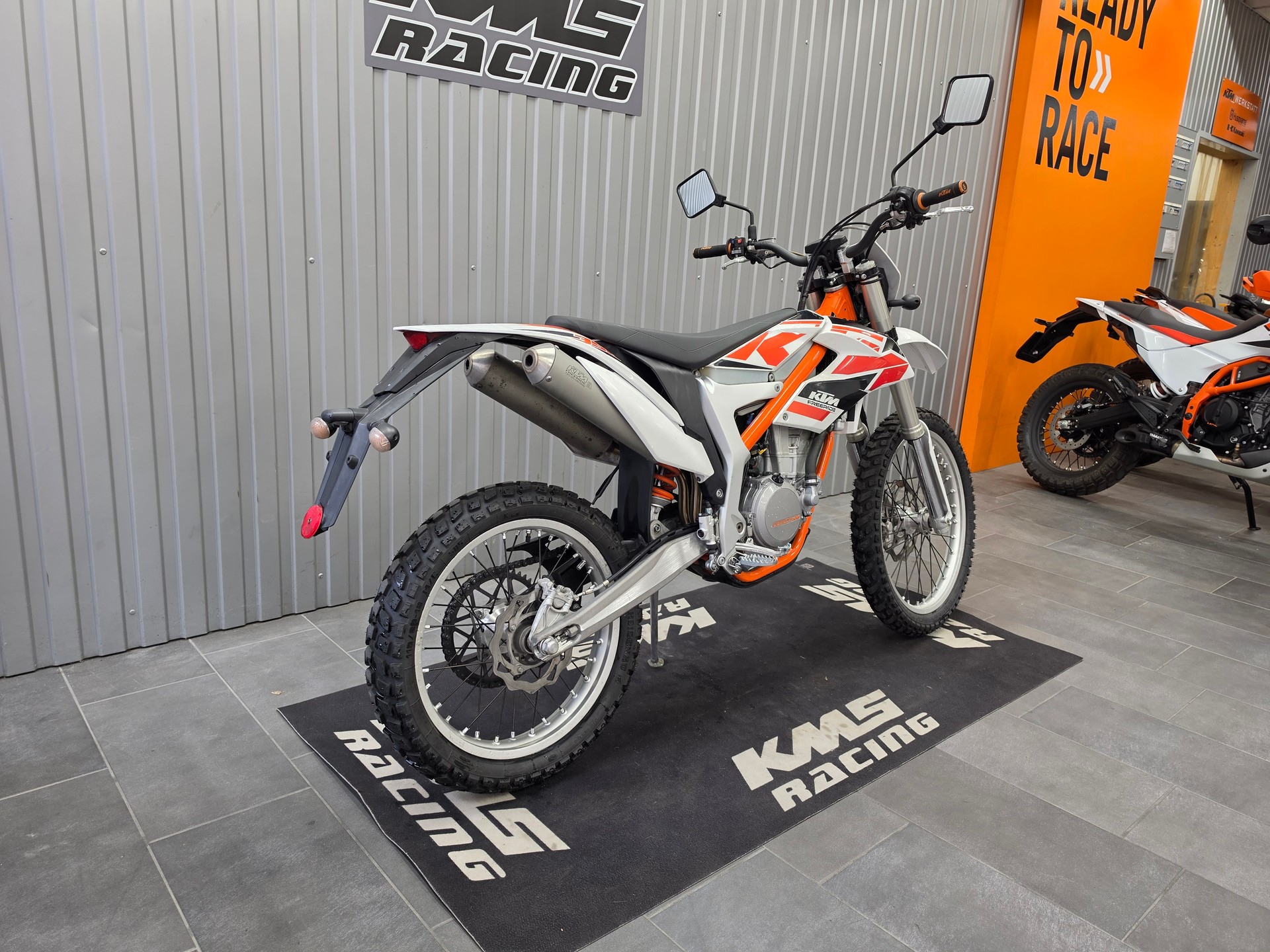 KTM 350 F Freeride-showroom-element-2