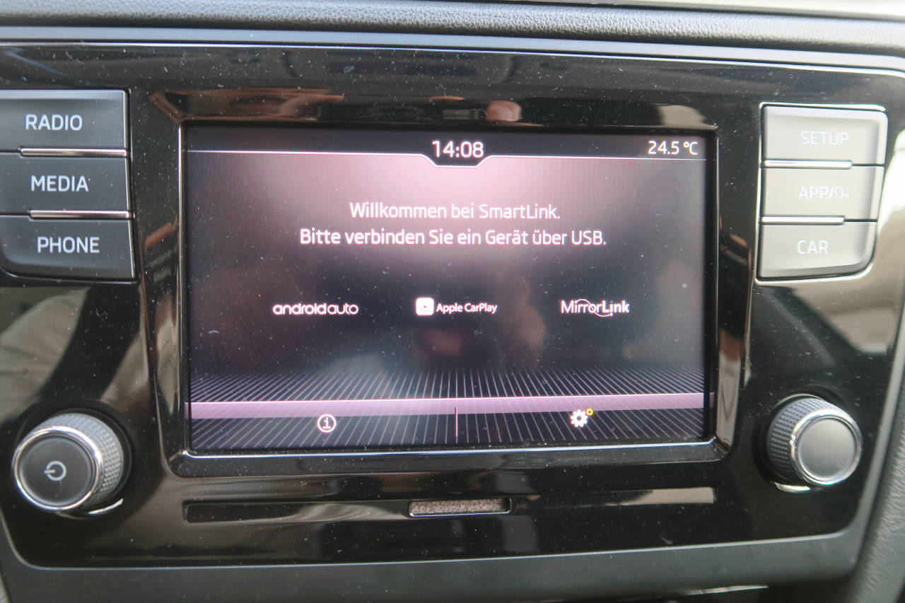 SKODA Rapid Spaceback 1.0 TSI Ambition-image-8