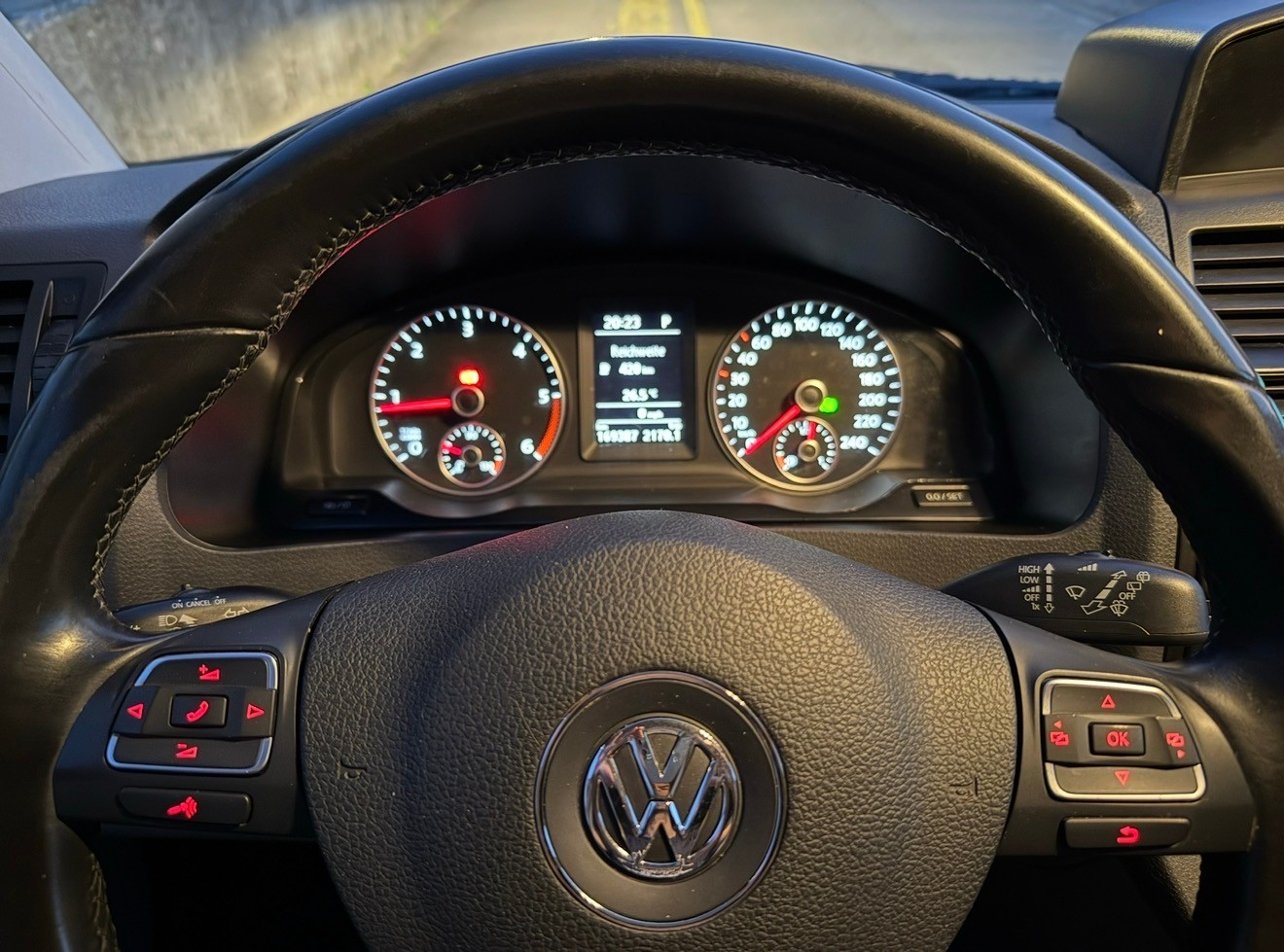 VW T5 2.0 Bi-TDI BMT 4Motion DSG-image-15