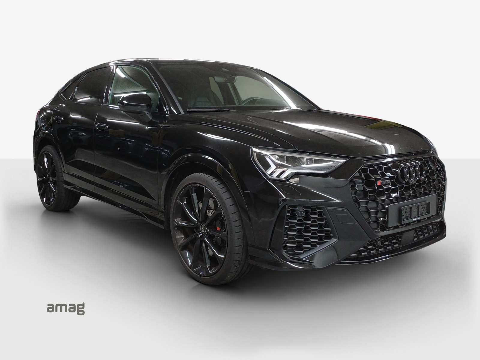 AUDI RS Q3 Sportback quattro S tronic-image-5