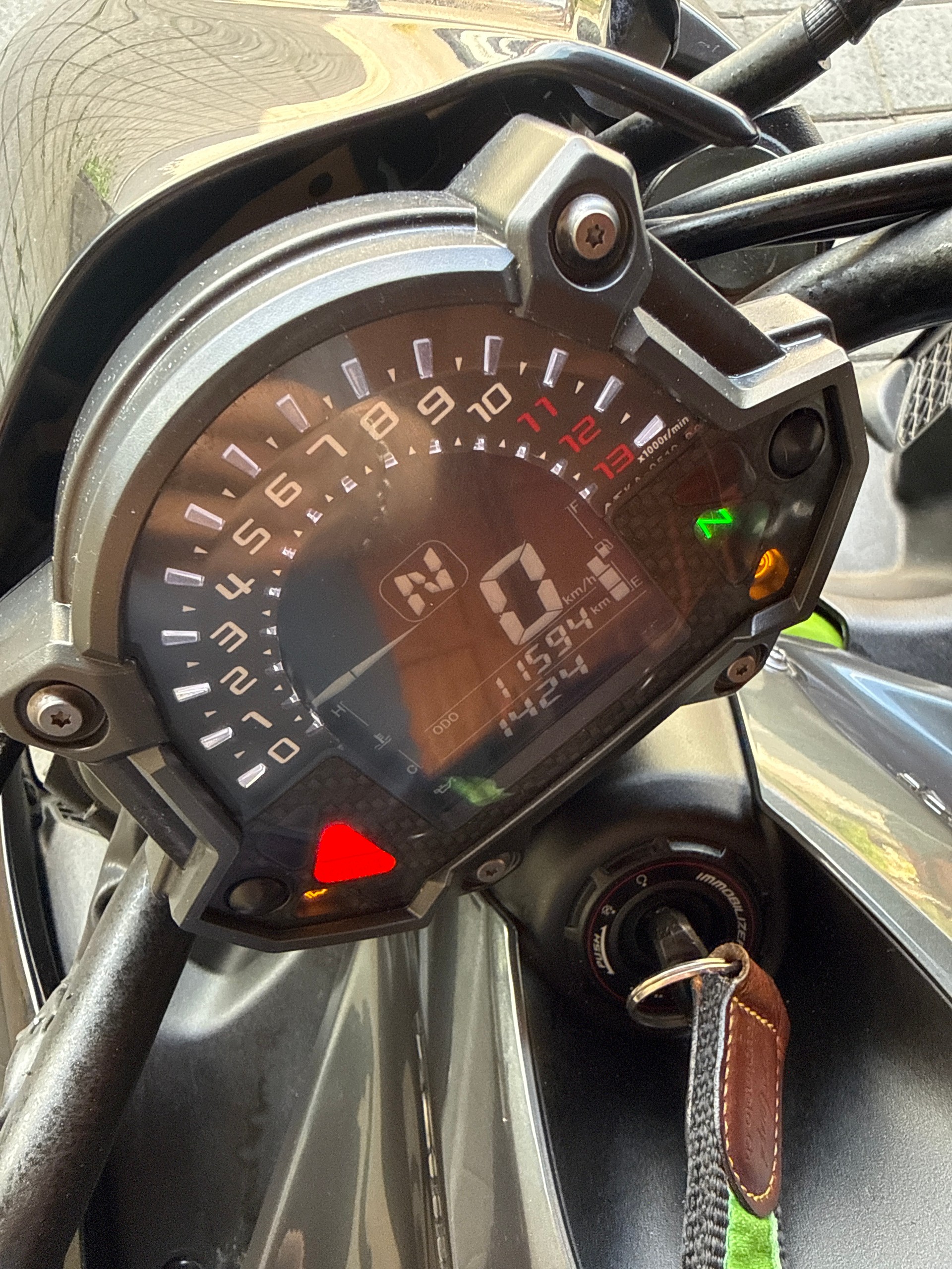 KAWASAKI Z 900-image-10