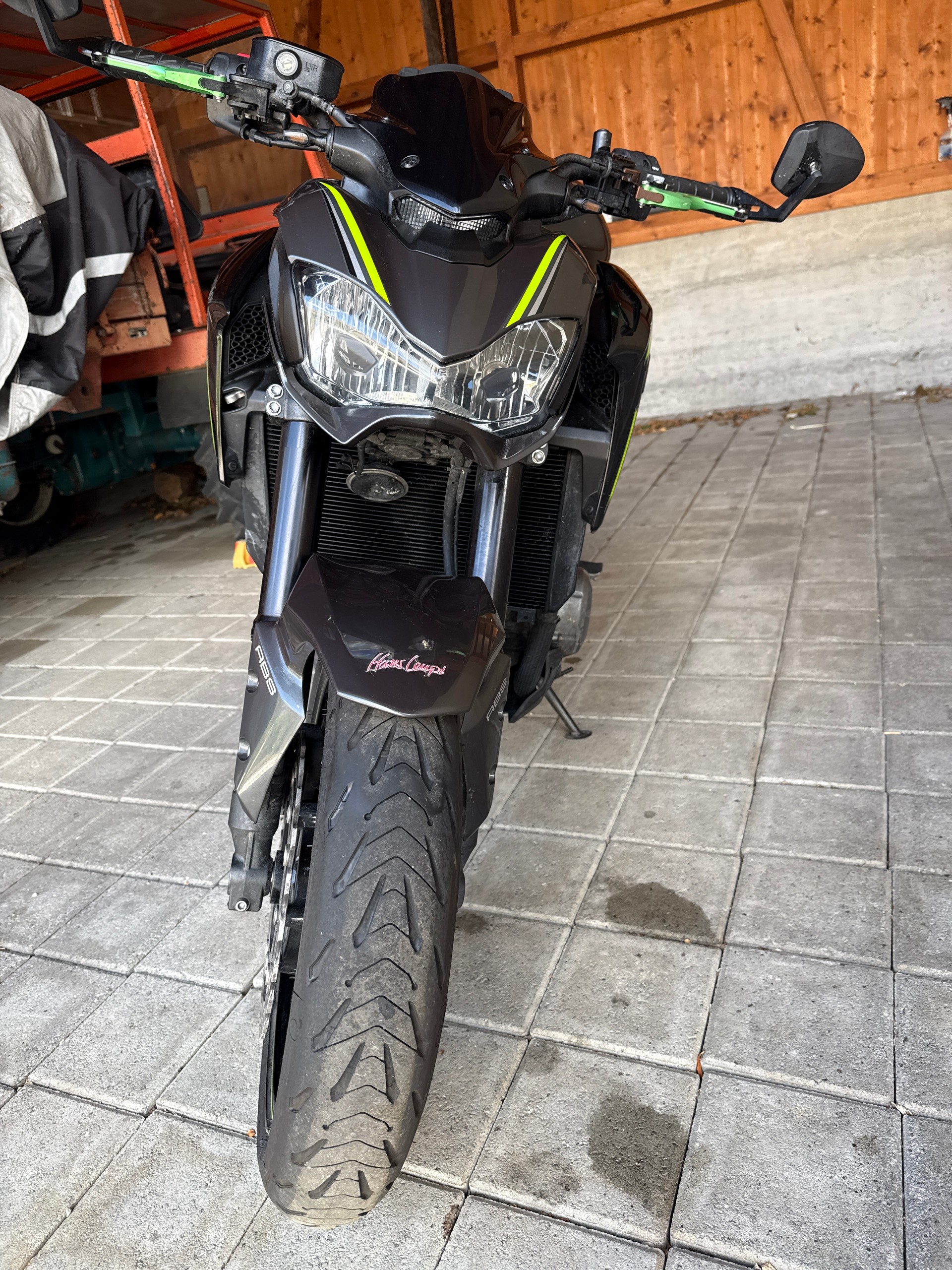 KAWASAKI Z 900-image-5