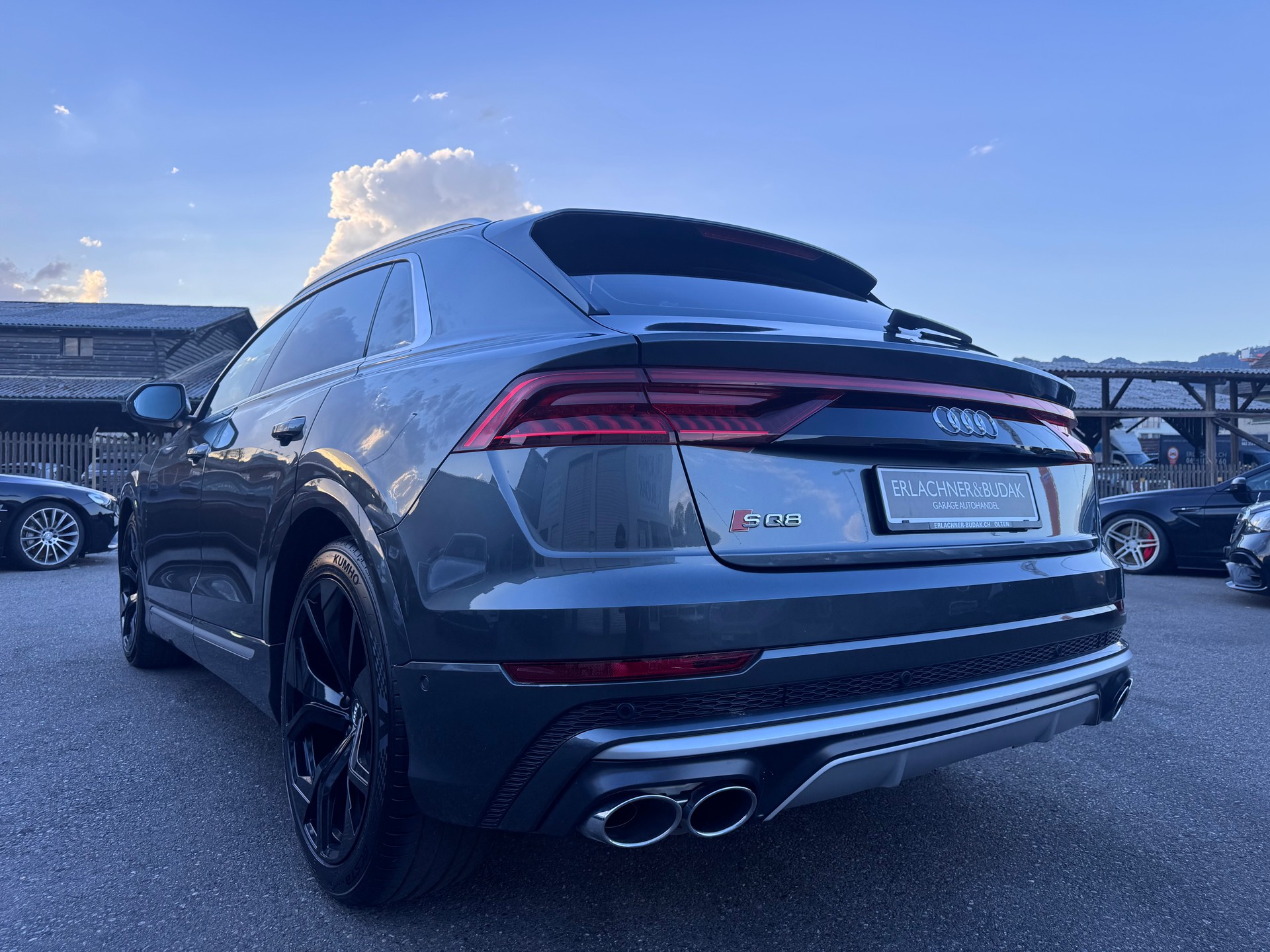 AUDI SQ8 TFSI quattro tiptronic-showroom-element-3