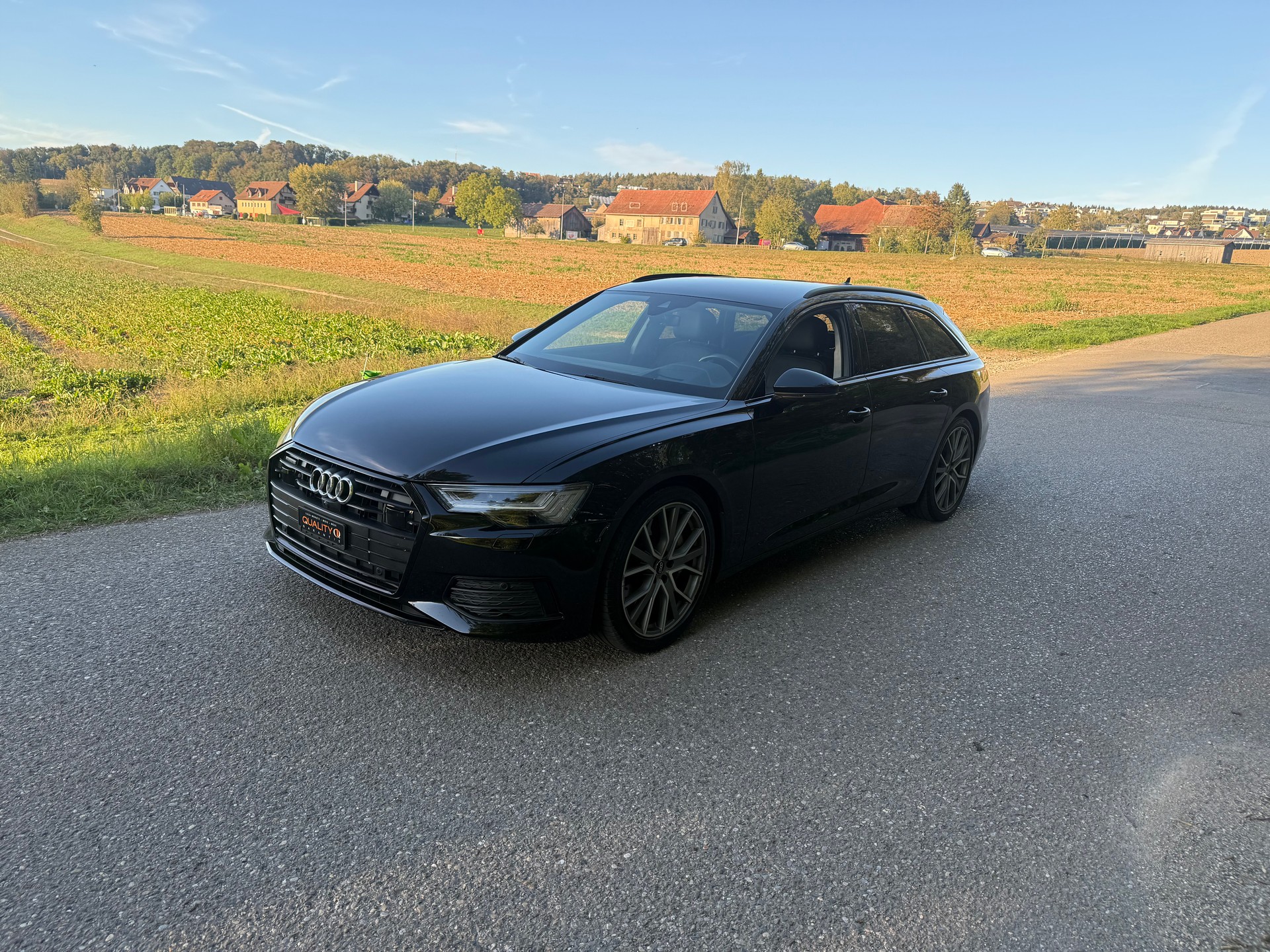 AUDI A6 Avant 55 TFSI Design quattro S-tronic-showroom-element-1
