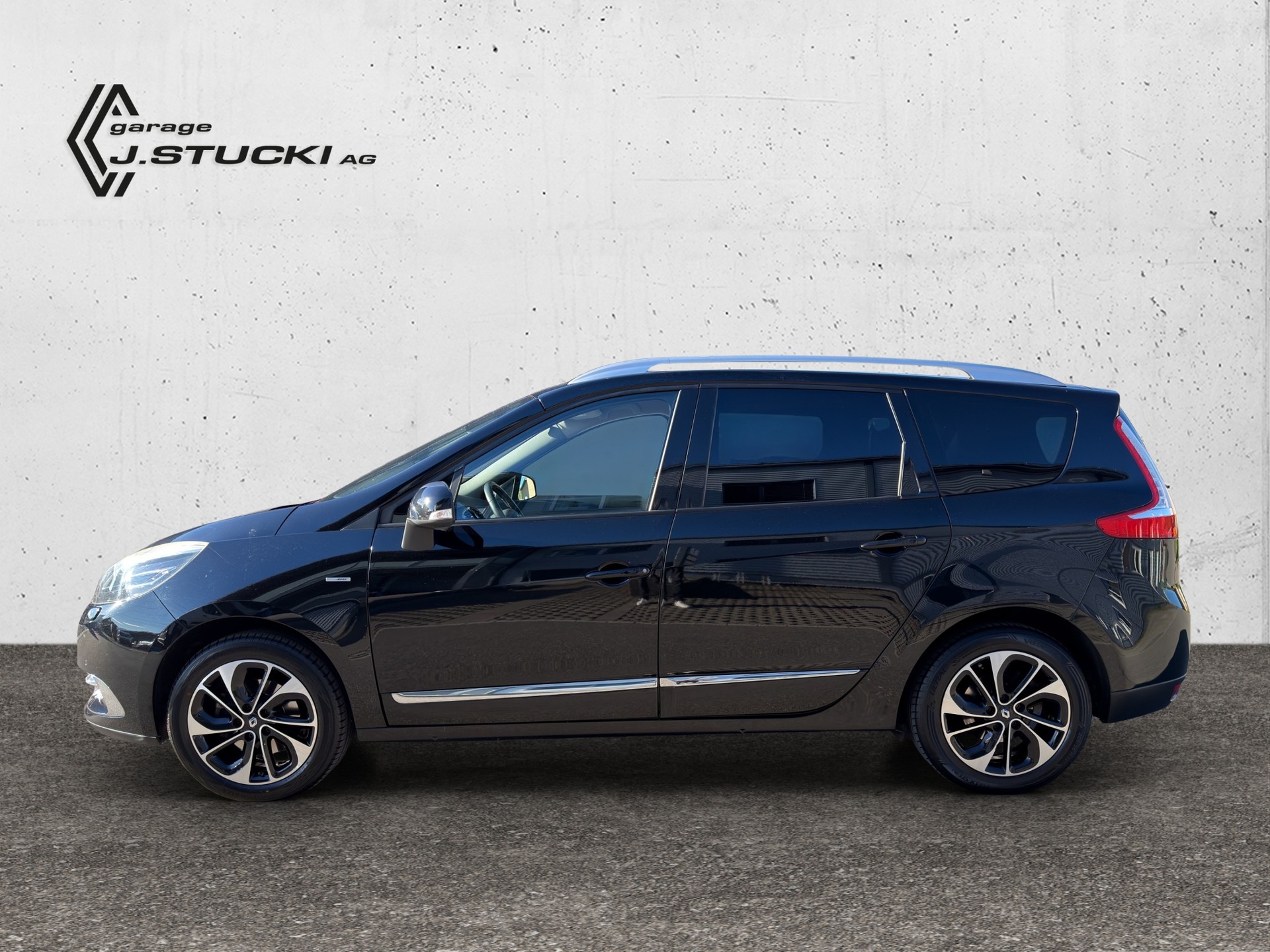 RENAULT Grand Scénic-image-1