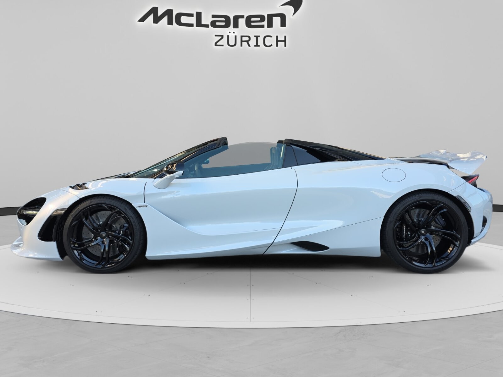 McLAREN 750S Spider Performance-showroom-element-1