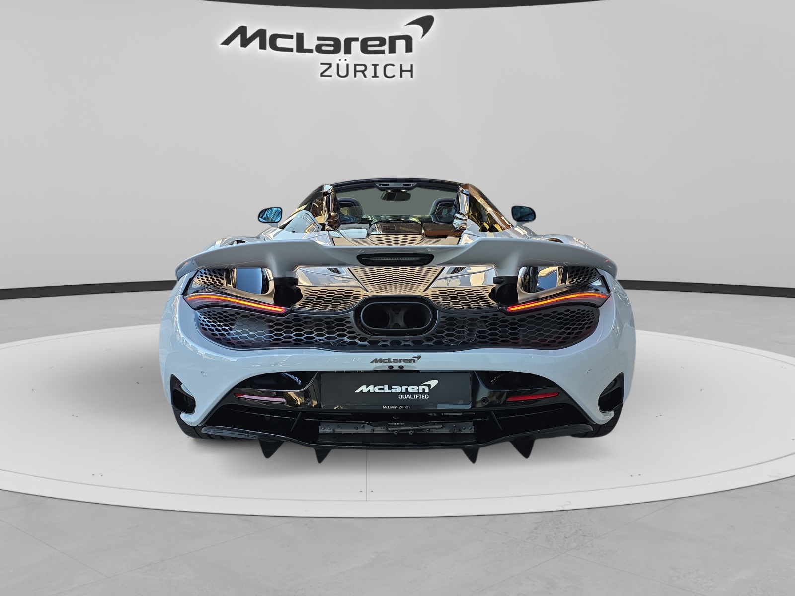 McLAREN 750S Spider Performance-showroom-element-3